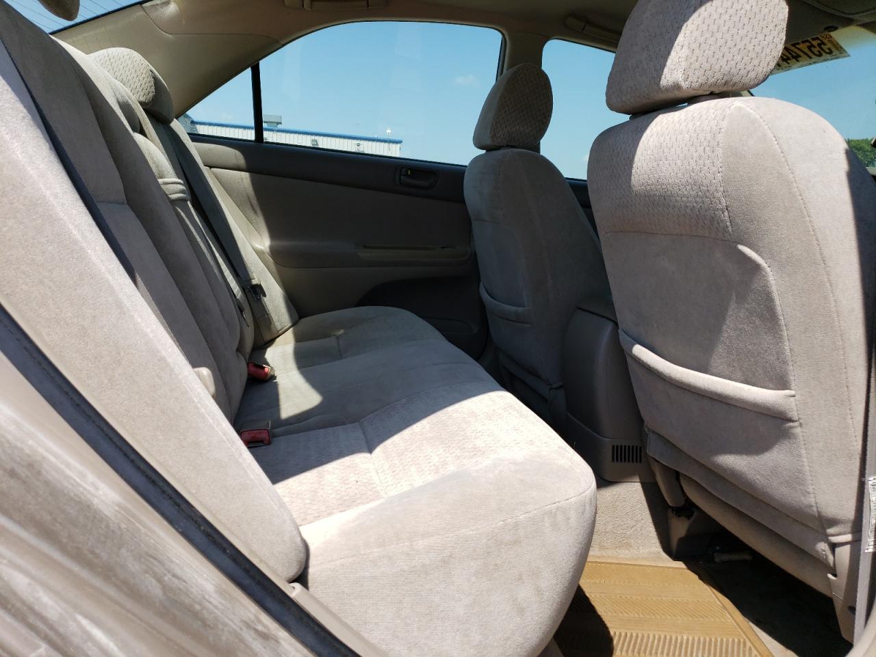 4T1BE32KX3U645208 2003 Toyota Camry Le