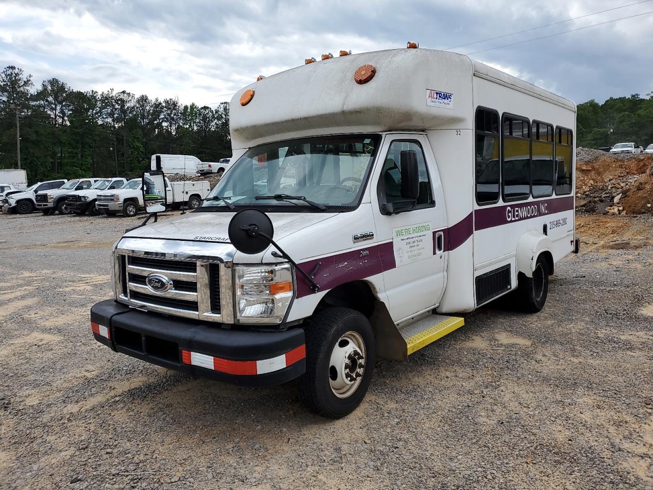 2012 Ford Econoline E350 Super Duty Cutaway Van vin: 1FDEE3FL5CDB11114