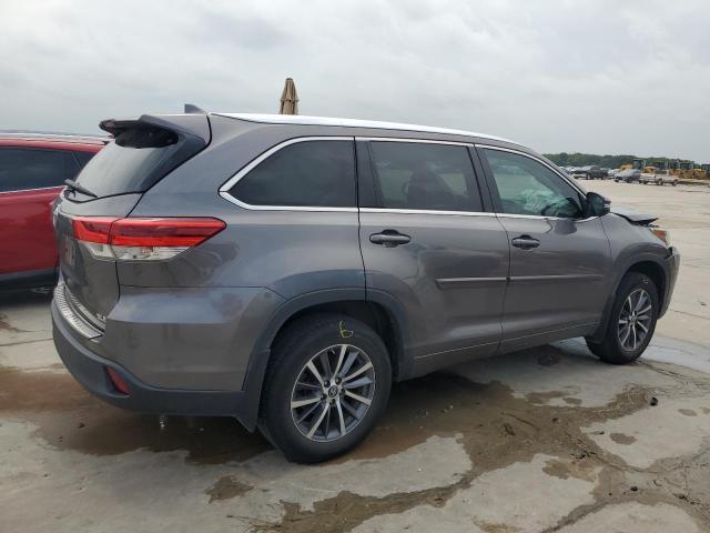 2018 Toyota Highlander Se VIN: 5TDKZRFH4JS276602 Lot: 55873834