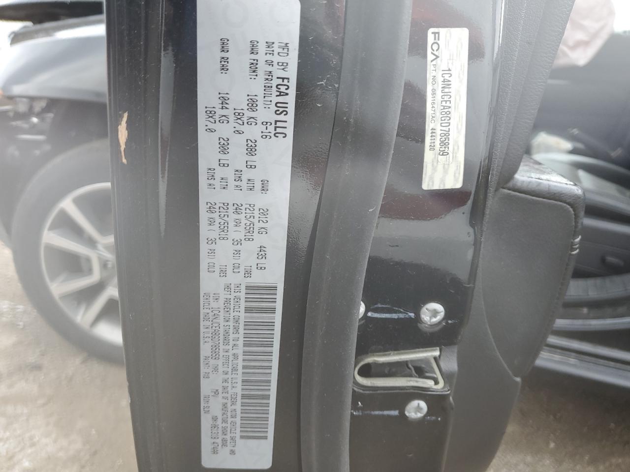 1C4NJCEA8GD785859 2016 Jeep Compass Latitude