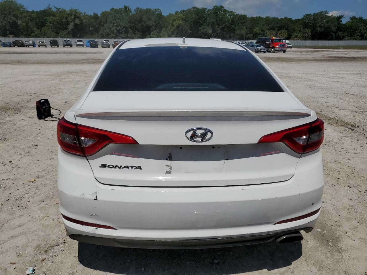 5NPE24AF5FH075525 2015 Hyundai Sonata Se