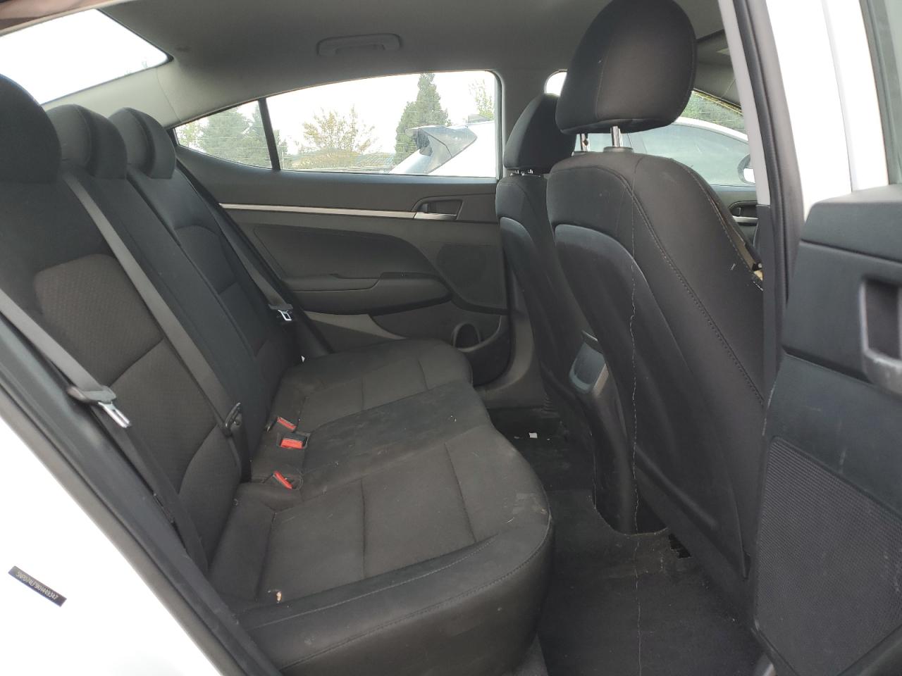 5NPD74LF9KH449347 2019 Hyundai Elantra Se