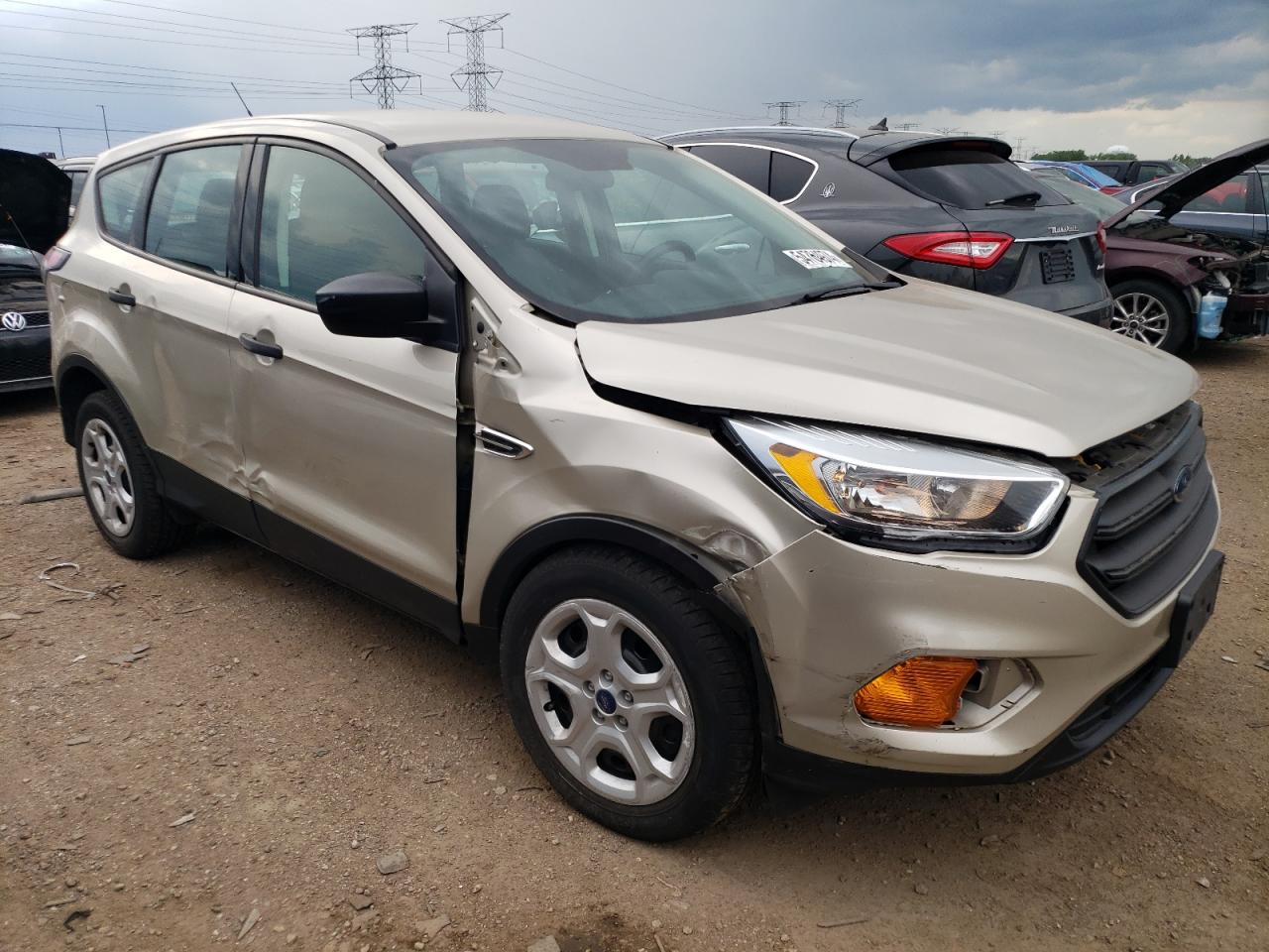 1FMCU0F71HUA90104 2017 Ford Escape S