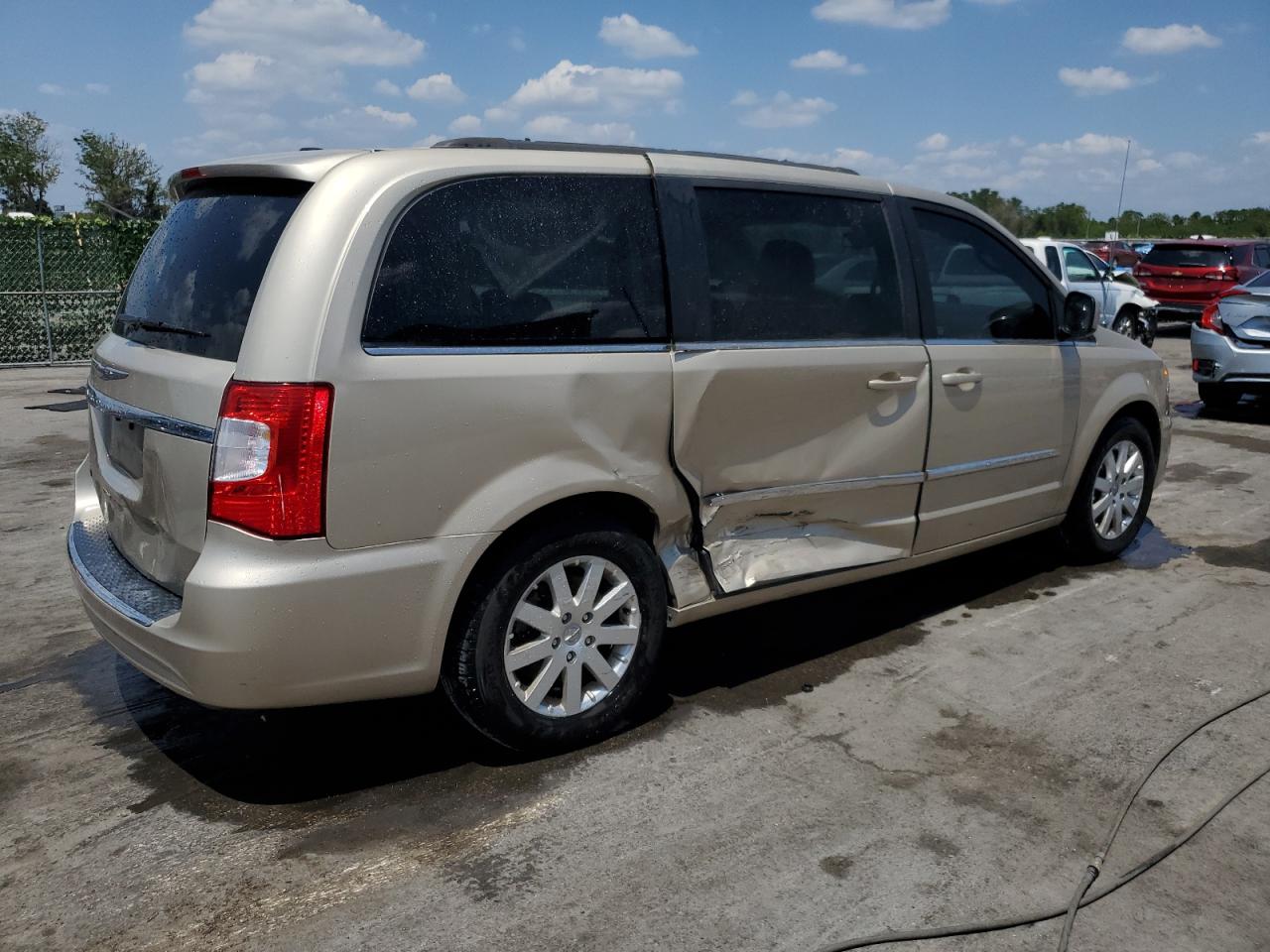 2C4RC1BGXFR552716 2015 Chrysler Town & Country Touring