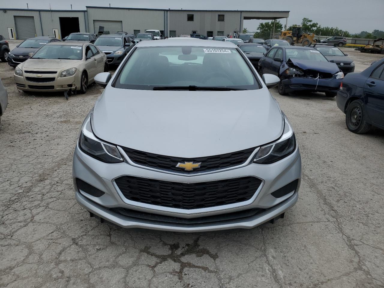 3G1BE6SM9HS530509 2017 Chevrolet Cruze Lt