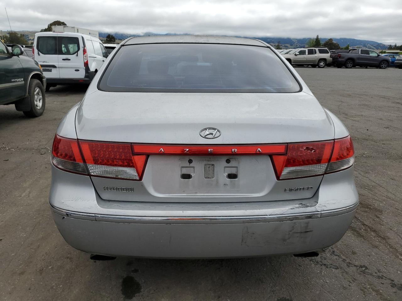 KMHFC46F66A060318 2006 Hyundai Azera Se