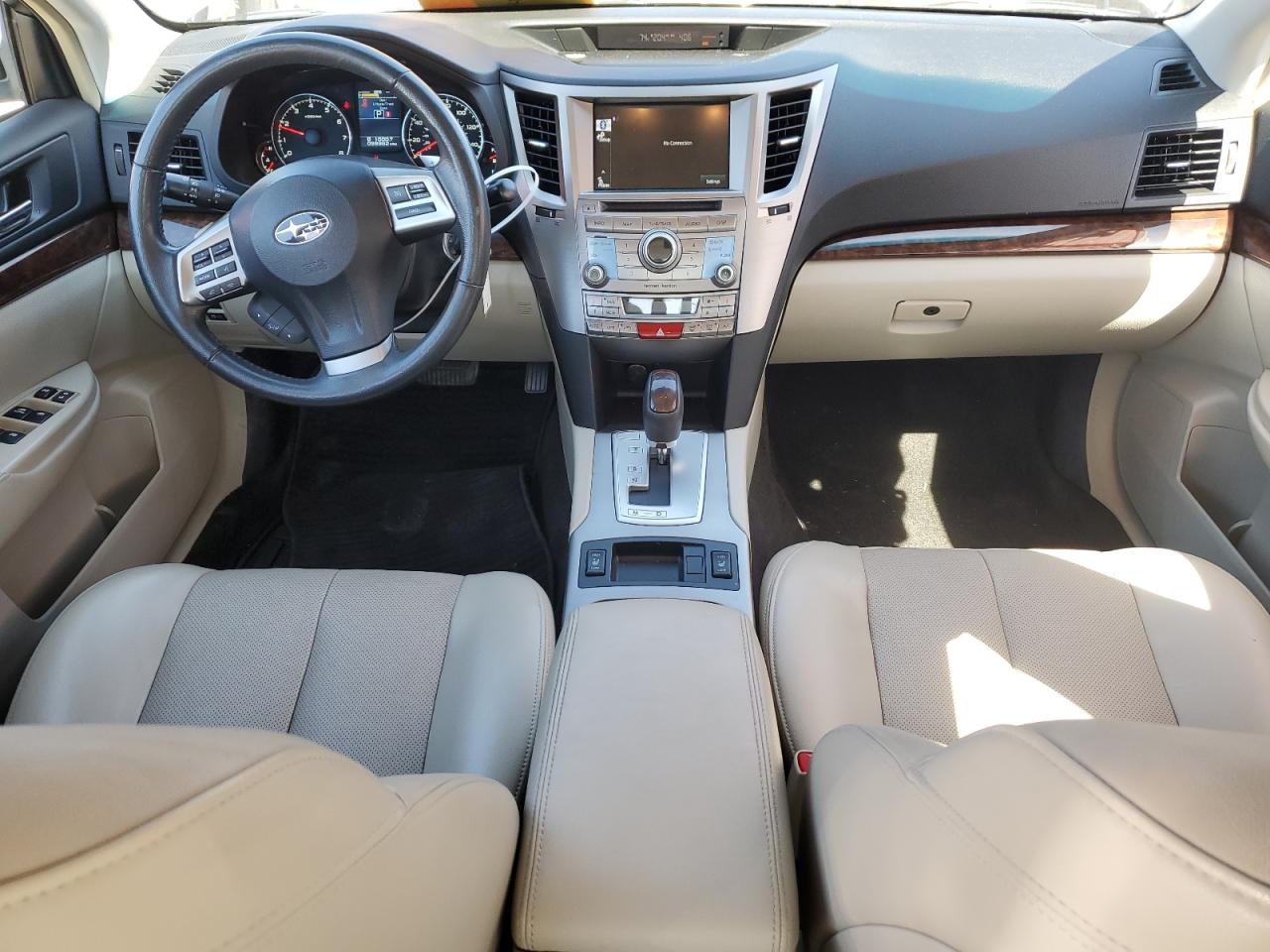 4S3BMCM61E3037738 2014 Subaru Legacy 2.5I Limited