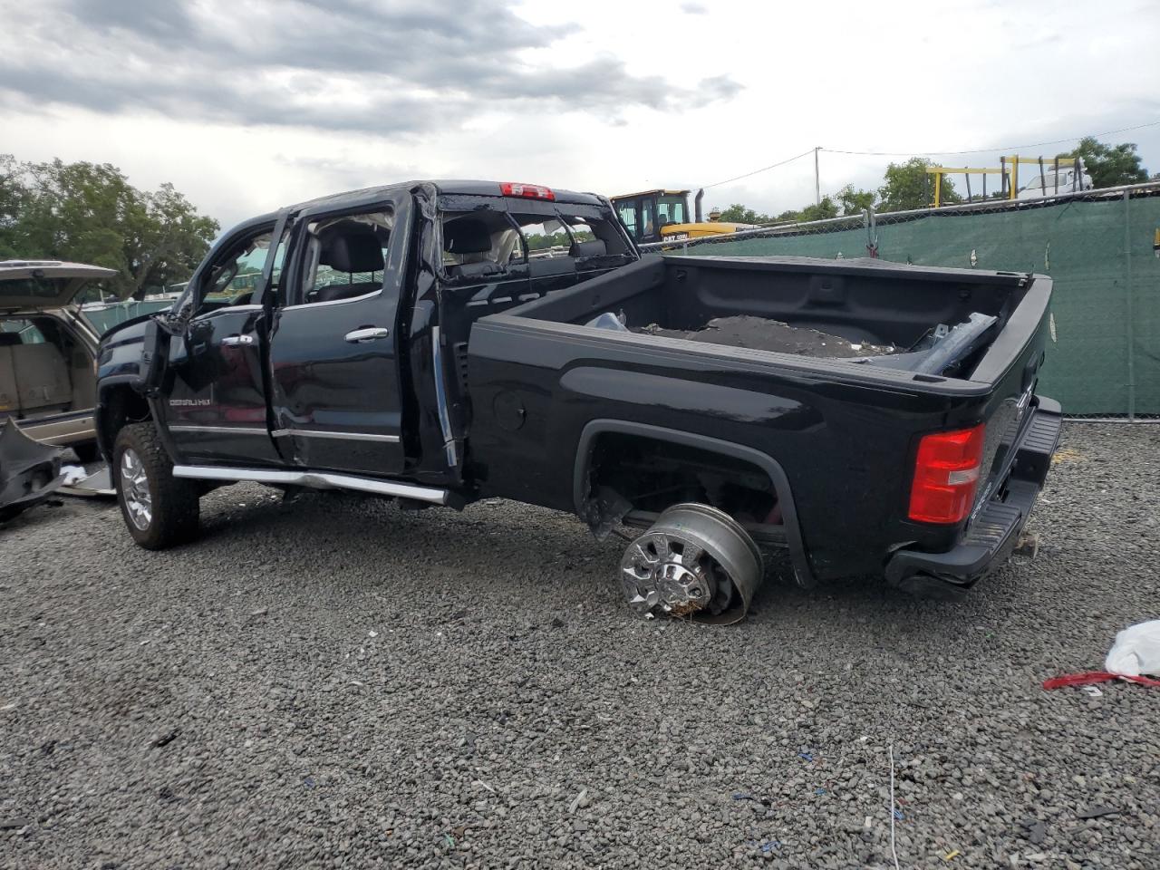 1GT12SEY1KF137845 2019 GMC Sierra K2500 Denali