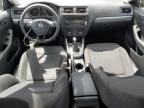 VOLKSWAGEN JETTA SE photo