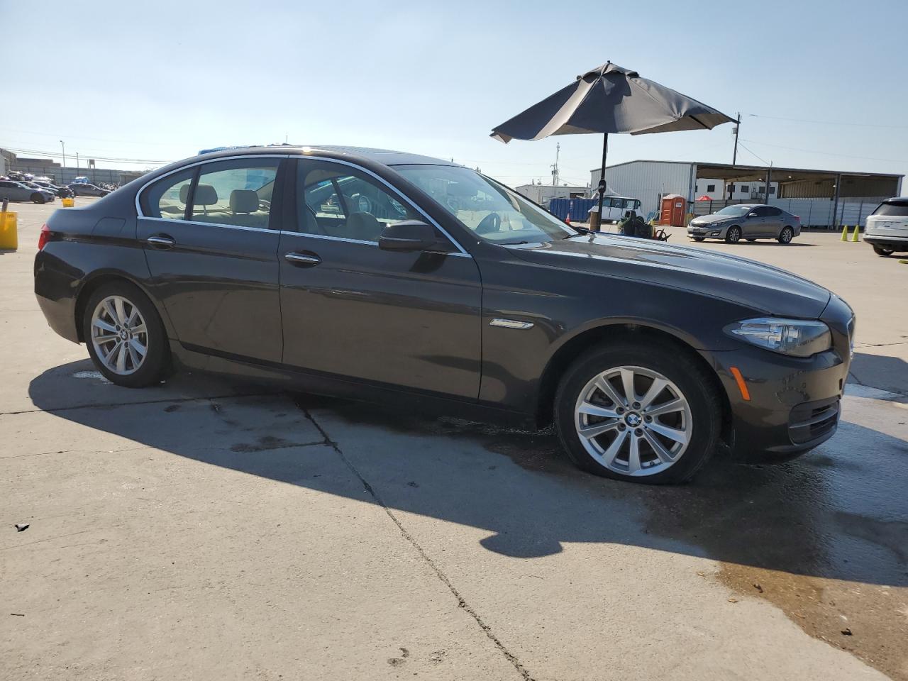 2014 BMW 528 Xi vin: WBA5A7C5XED614375