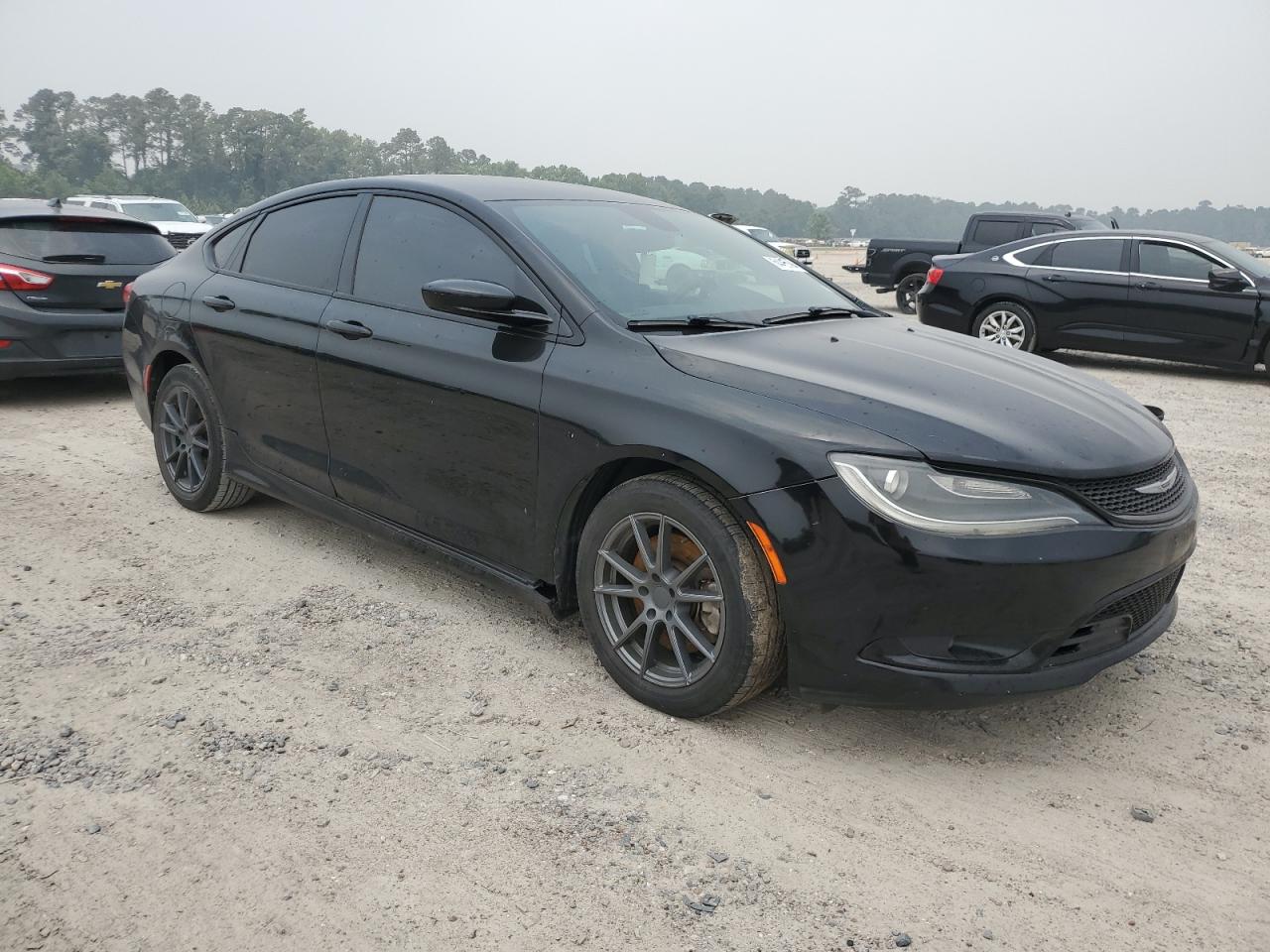 1C3CCCBG1FN654229 2015 Chrysler 200 S