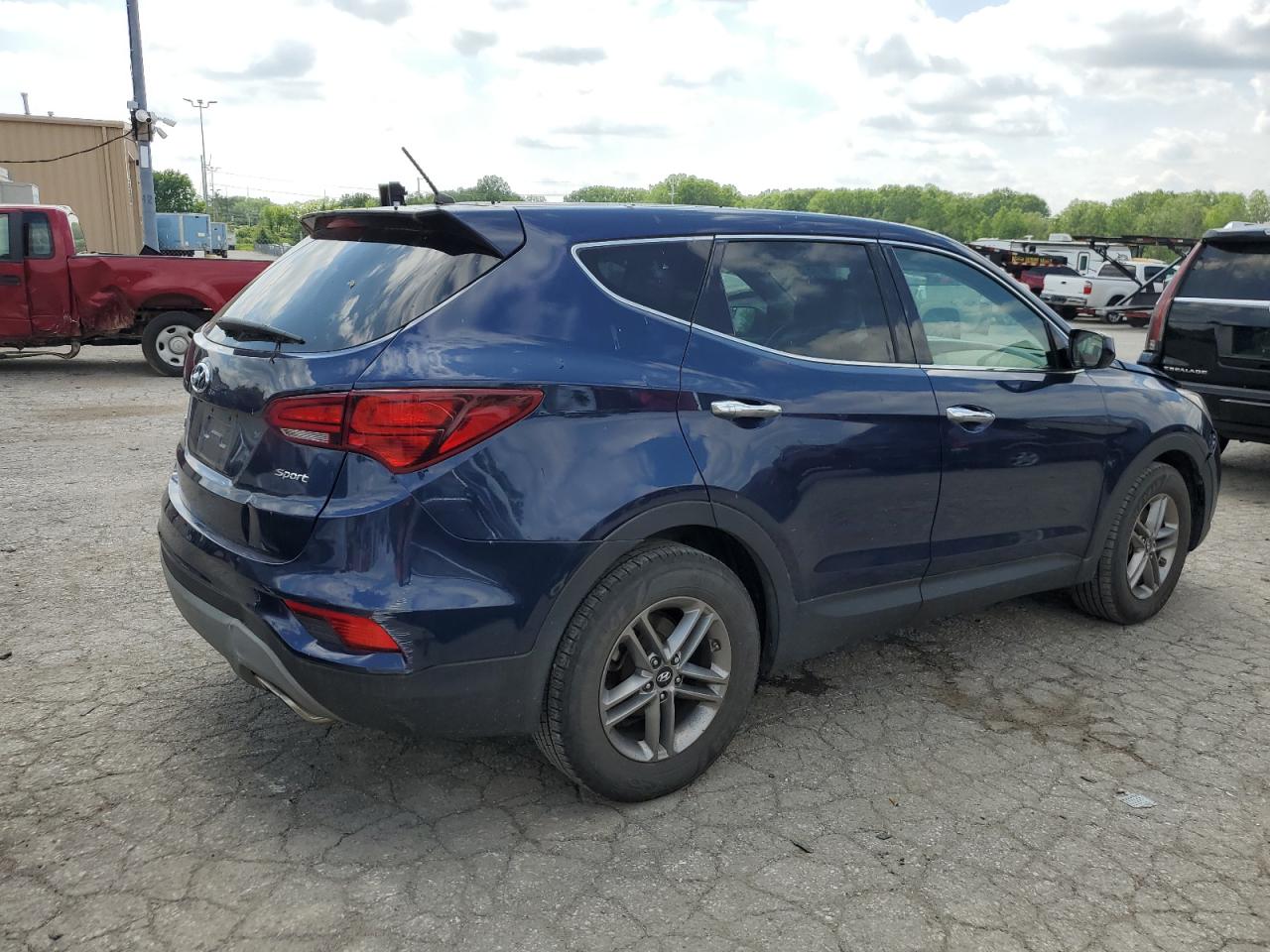 5XYZT3LB4JG542923 2018 Hyundai Santa Fe Sport