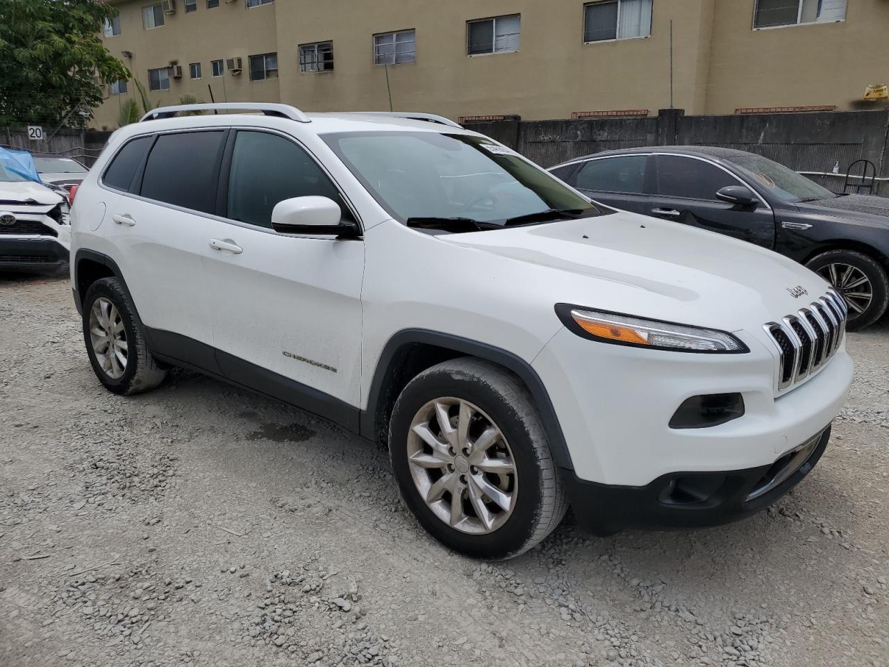 2016 Jeep Cherokee Limited vin: 1C4PJMDB1GW236856