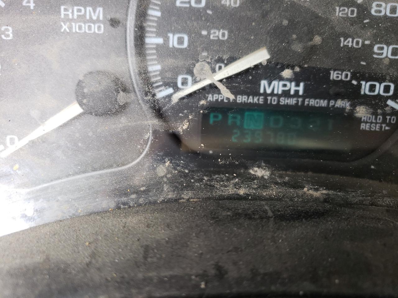 2GTEC19V721165147 2002 GMC New Sierra C1500