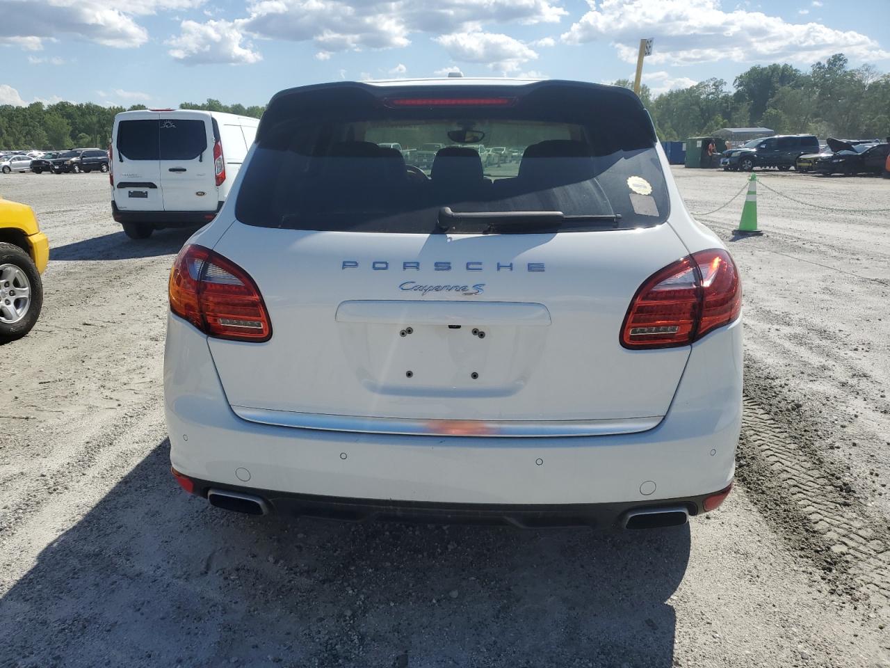 WP1AE2A2XELA51138 2014 Porsche Cayenne S Hybrid