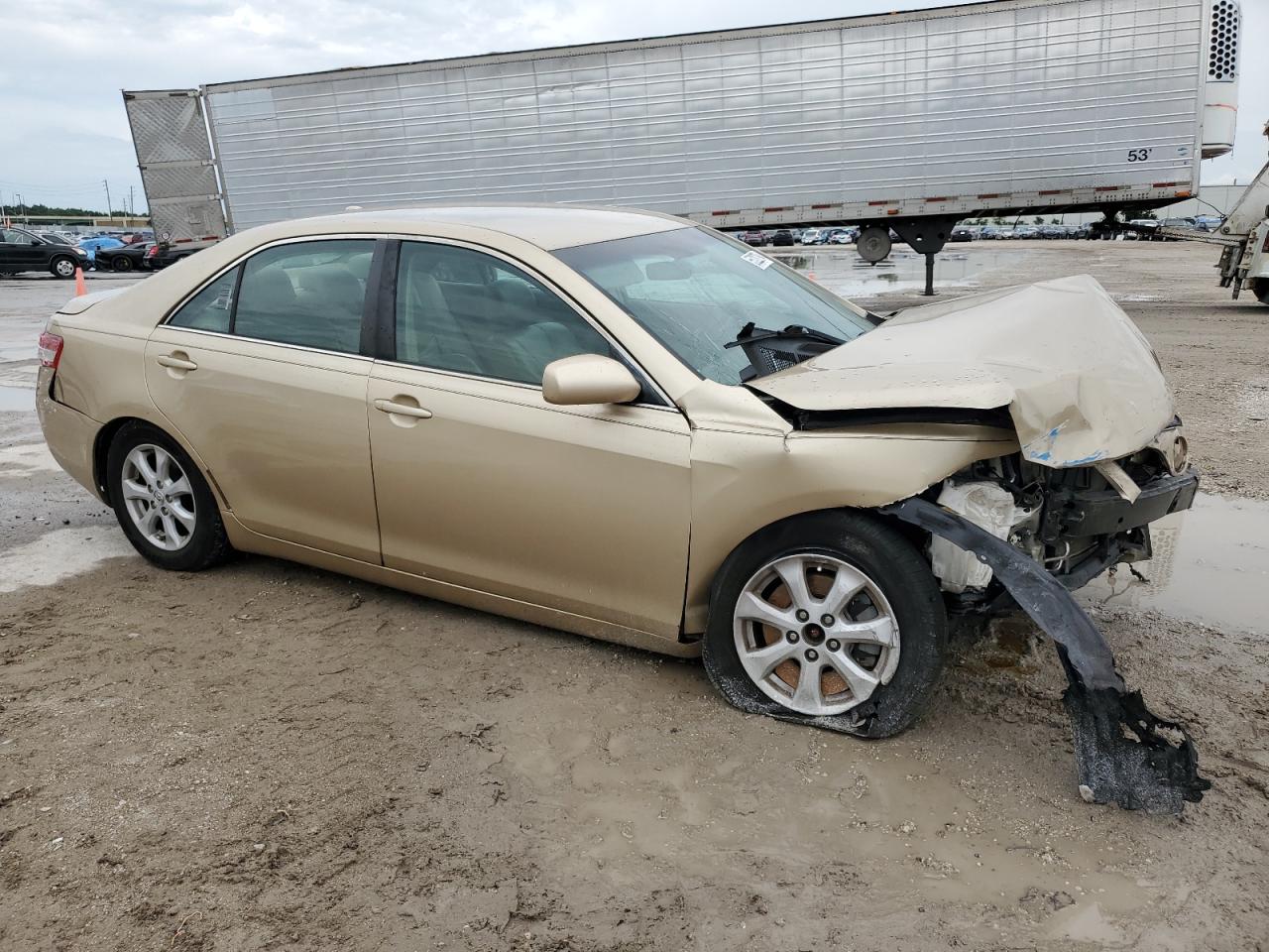 4T1BF3EK3BU219156 2011 Toyota Camry Base