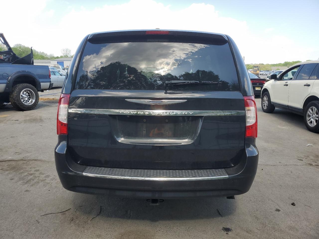 2C4RC1BG2CR186150 2012 Chrysler Town & Country Touring