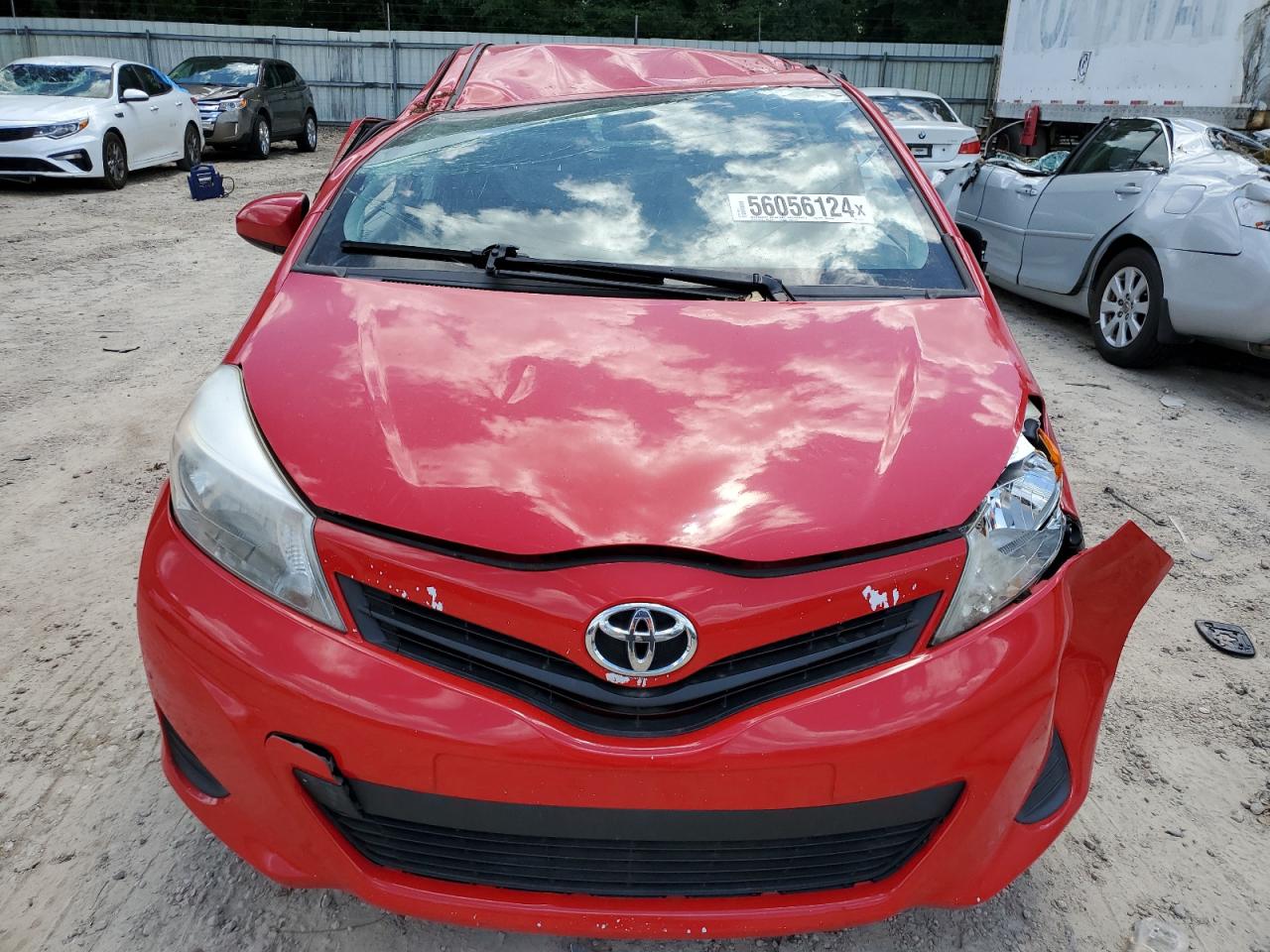 JTDKTUD3XCD541677 2012 Toyota Yaris