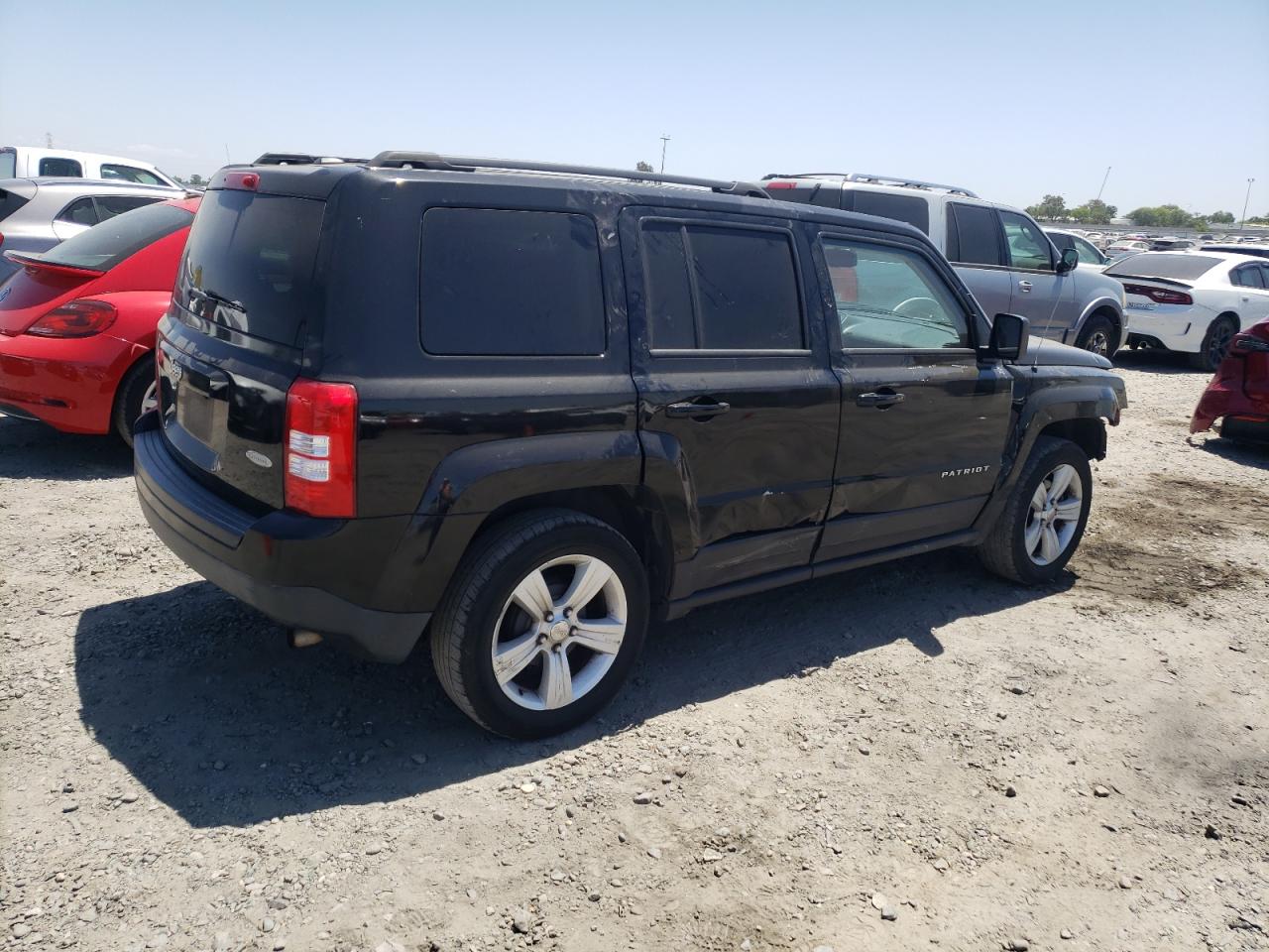 2016 Jeep Patriot Latitude vin: 1C4NJPFAXGD794164