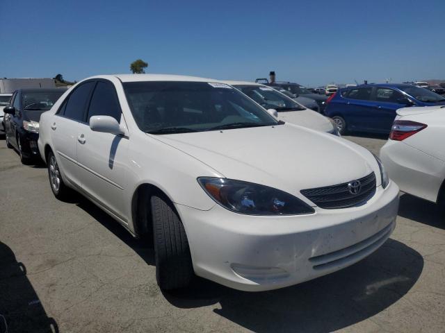 2002 Toyota Camry Le VIN: 4T1BE32K12U015060 Lot: 55839094