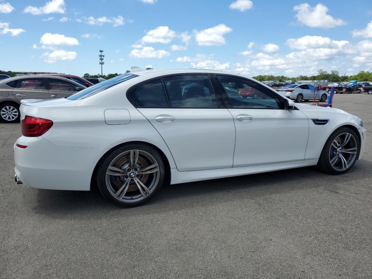 WBSFV9C57DD096806 2013 BMW M5