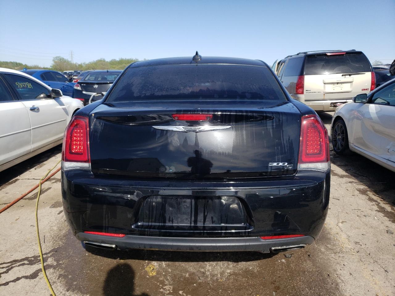 2016 Chrysler 300 S vin: 2C3CCABG7GH351101