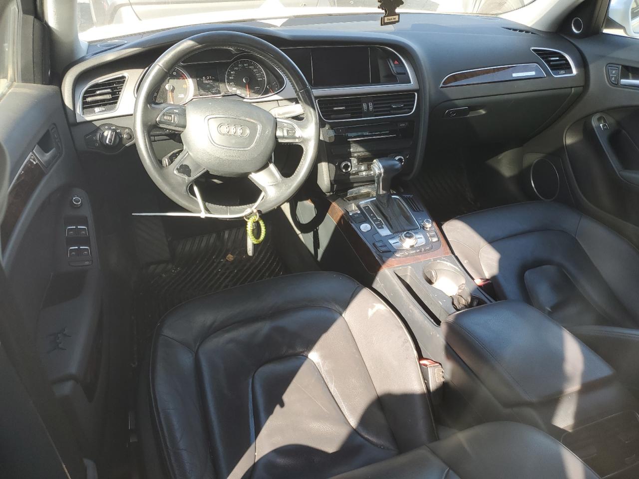 WAUFFAFL0DN043680 2013 Audi A4 Premium Plus
