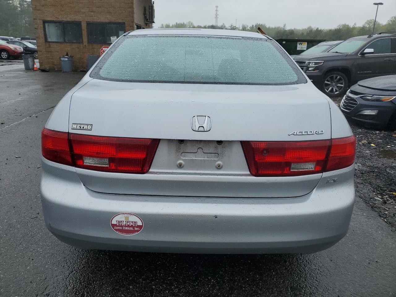 1HGCM56445A174939 2005 Honda Accord Lx