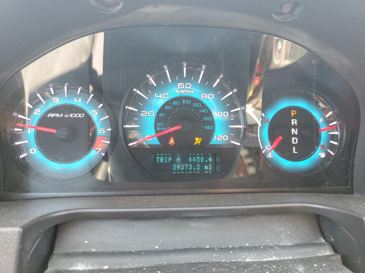 3FAHP0HA4AR301583 2010 Ford Fusion Se