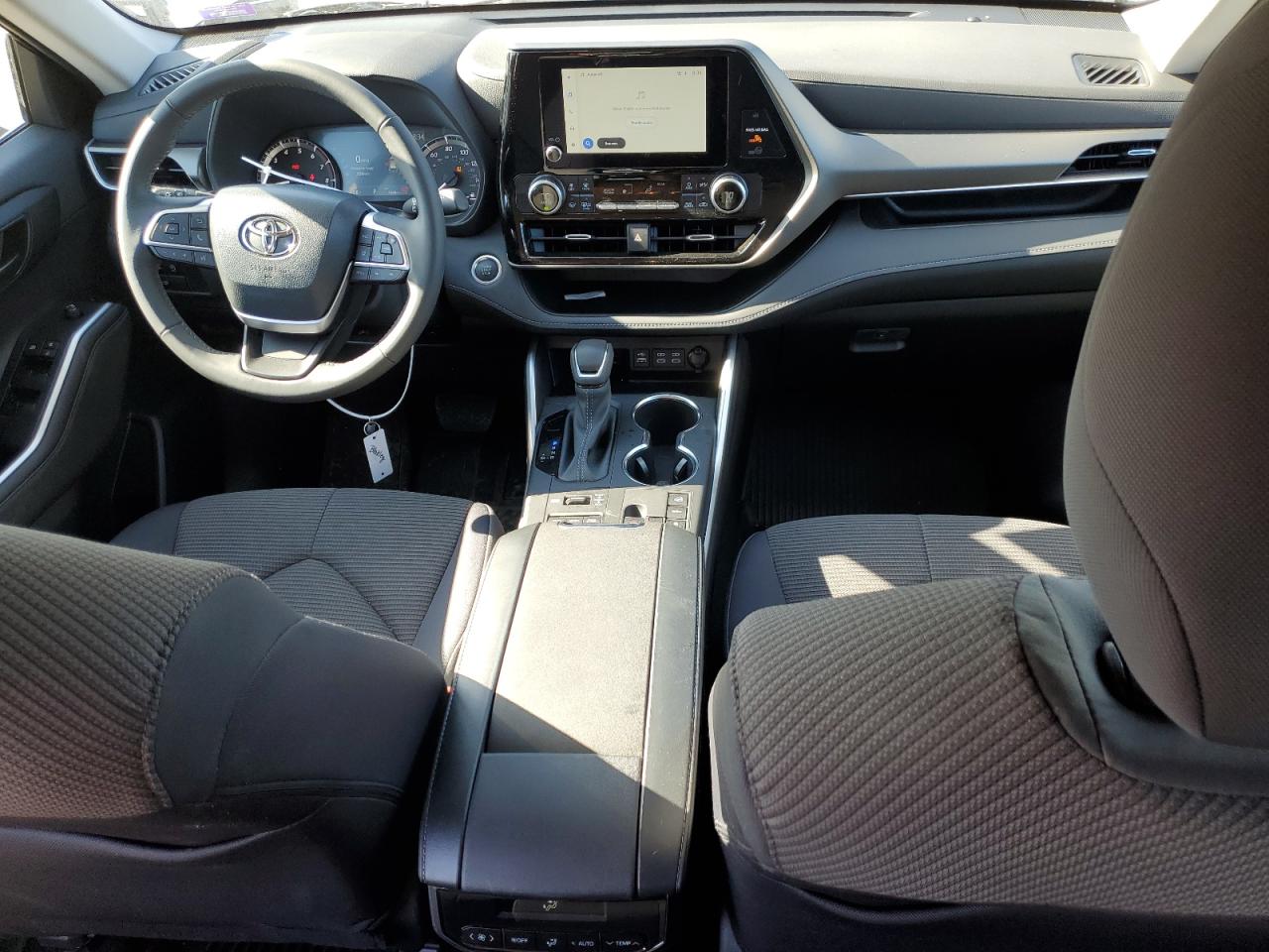 5TDKDRBH2RS541050 2024 Toyota Highlander Le