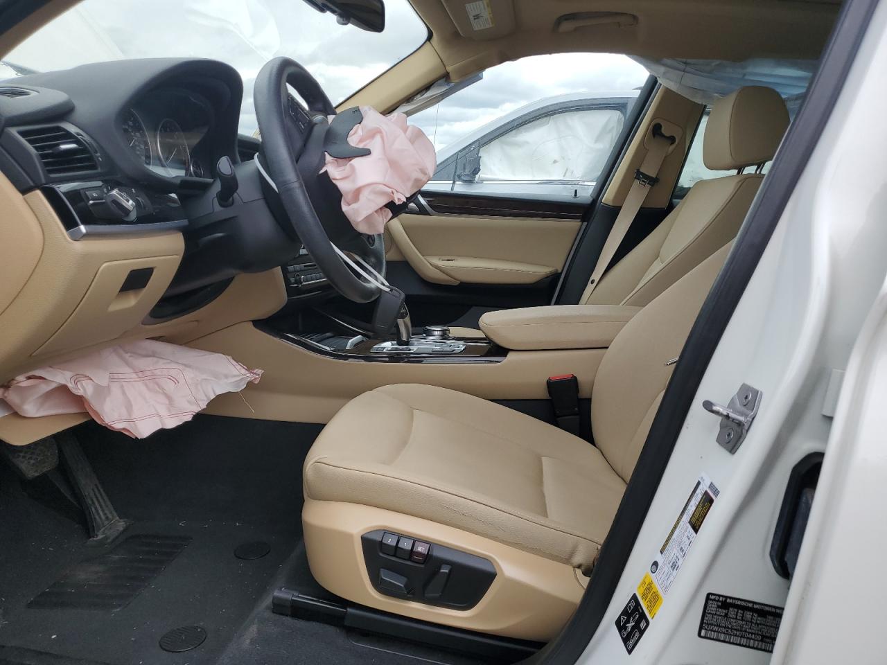 5UXWX9C52H0T04409 2017 BMW X3 xDrive28I