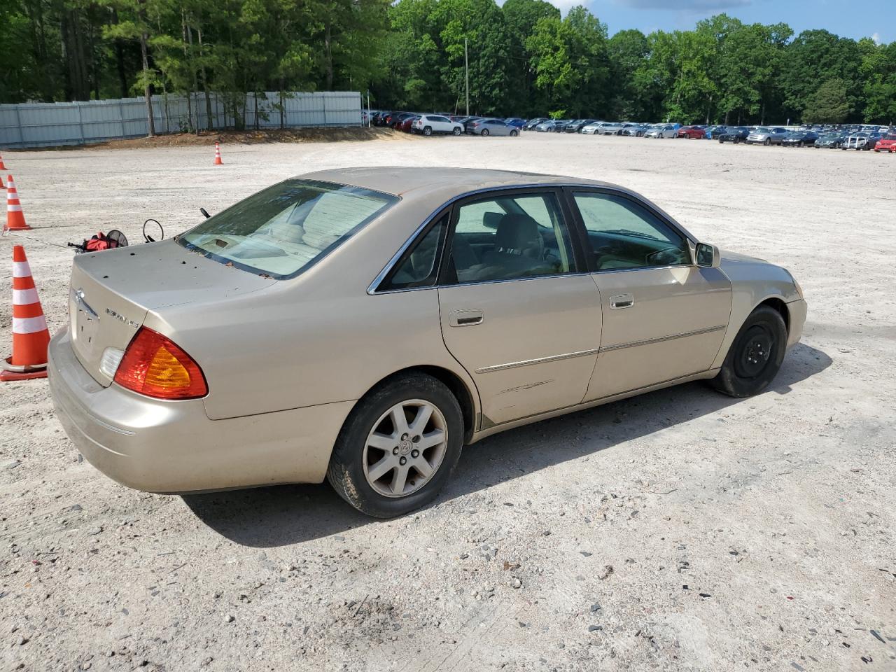 4T1BF28BX2U248370 2002 Toyota Avalon Xl