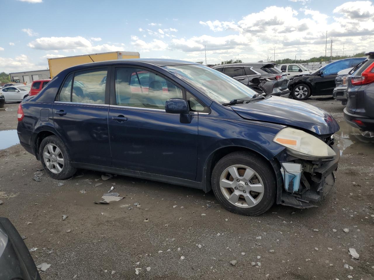 3N1BC11E78L351022 2008 Nissan Versa S