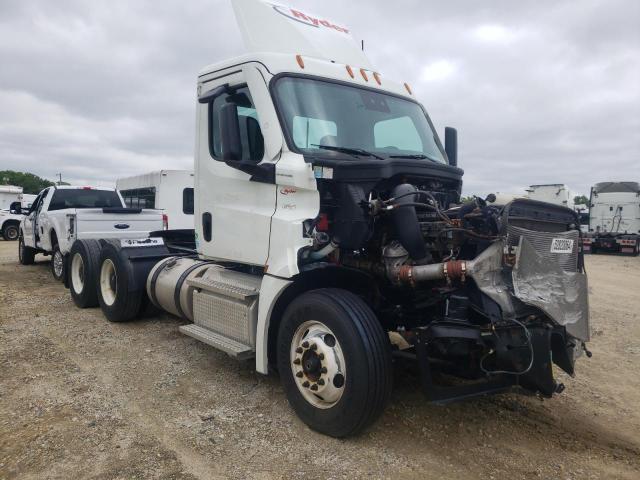 Lot #2533003328 2022 FREIGHTLINER CASCADIA 1 salvage car