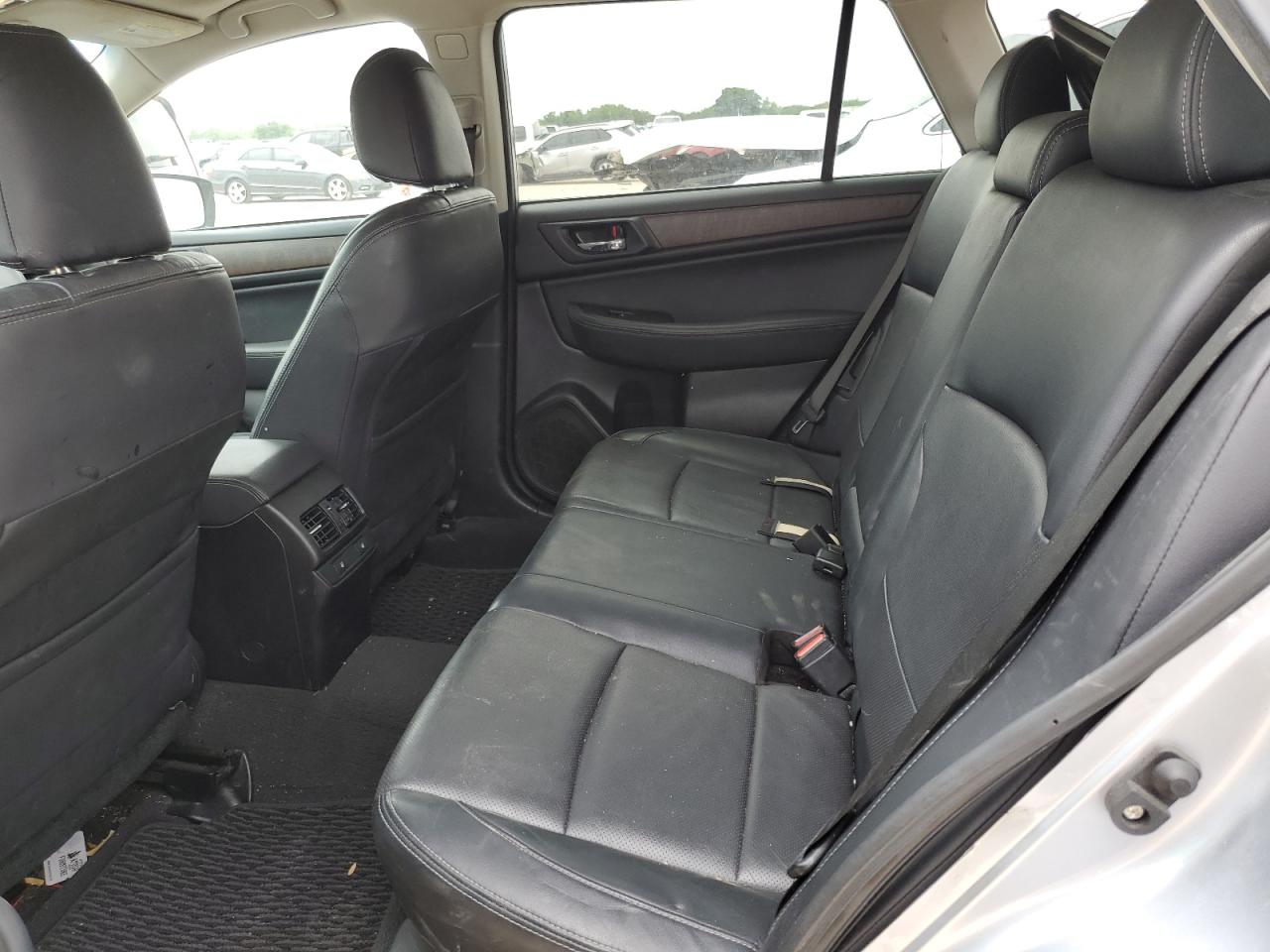 4S4BSANC7H3363395 2017 Subaru Outback 2.5I Limited