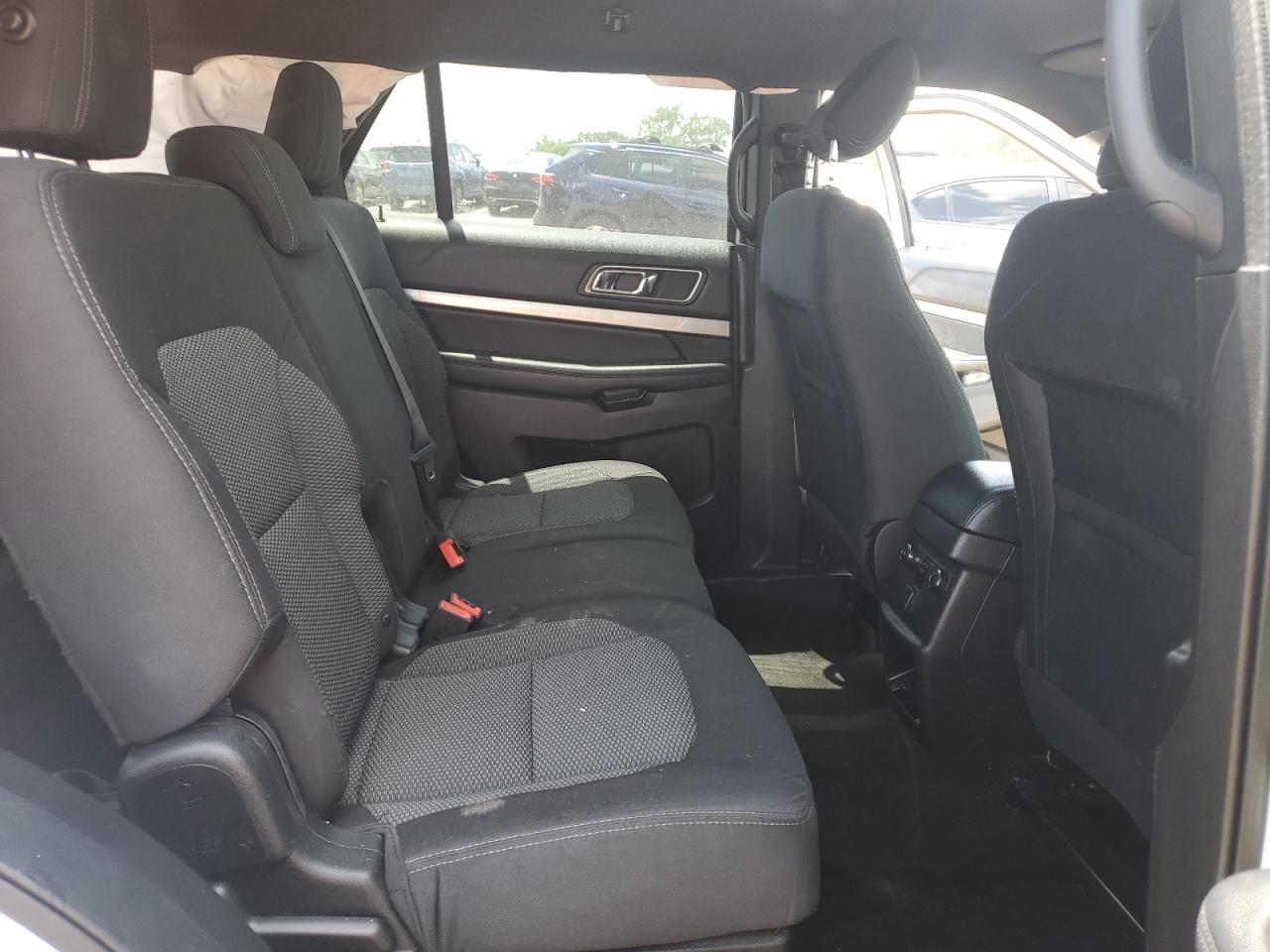 1FM5K7DH9JGA45192 2018 Ford Explorer Xlt