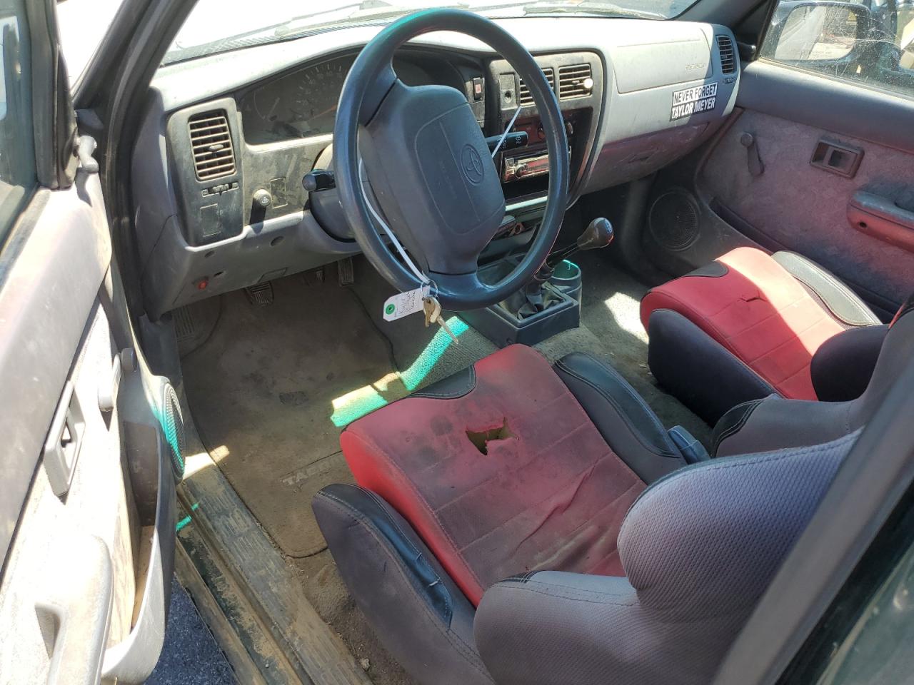 4TANL42N2YZ590539 2000 Toyota Tacoma