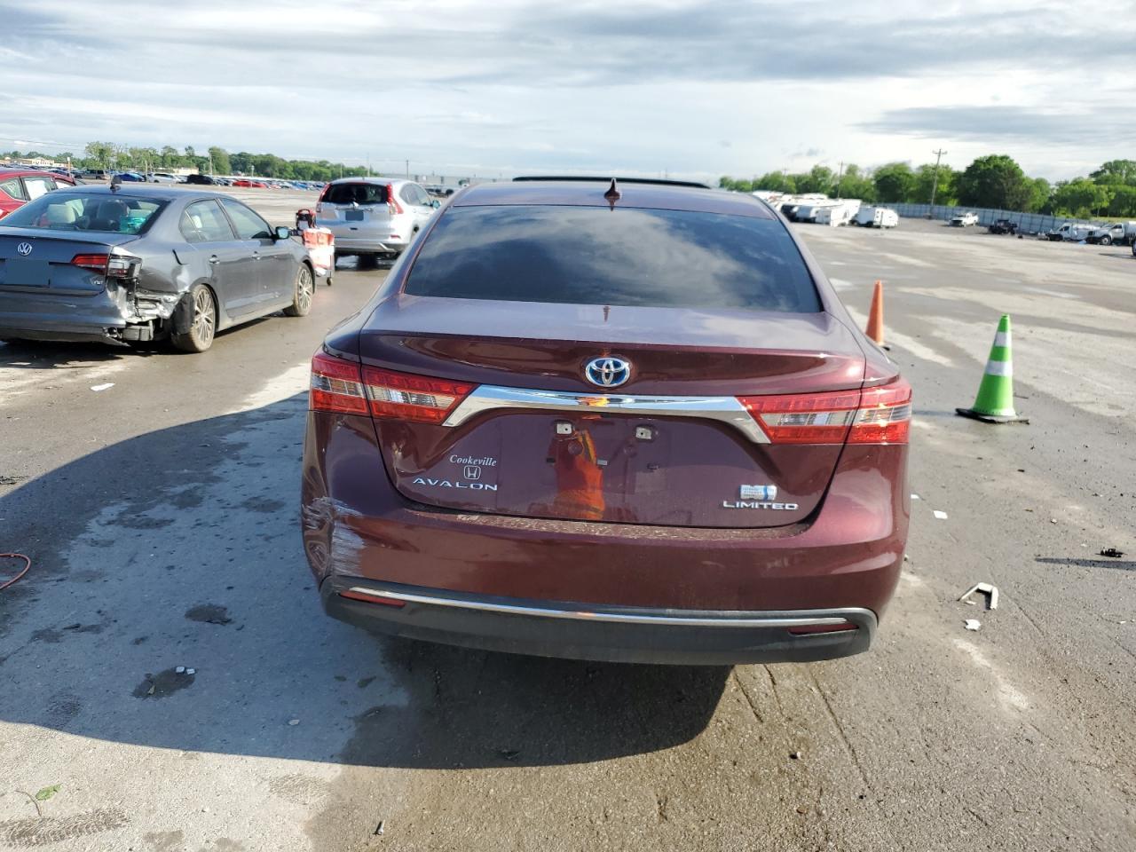 4T1BD1EB3JU059756 2018 Toyota Avalon Hybrid