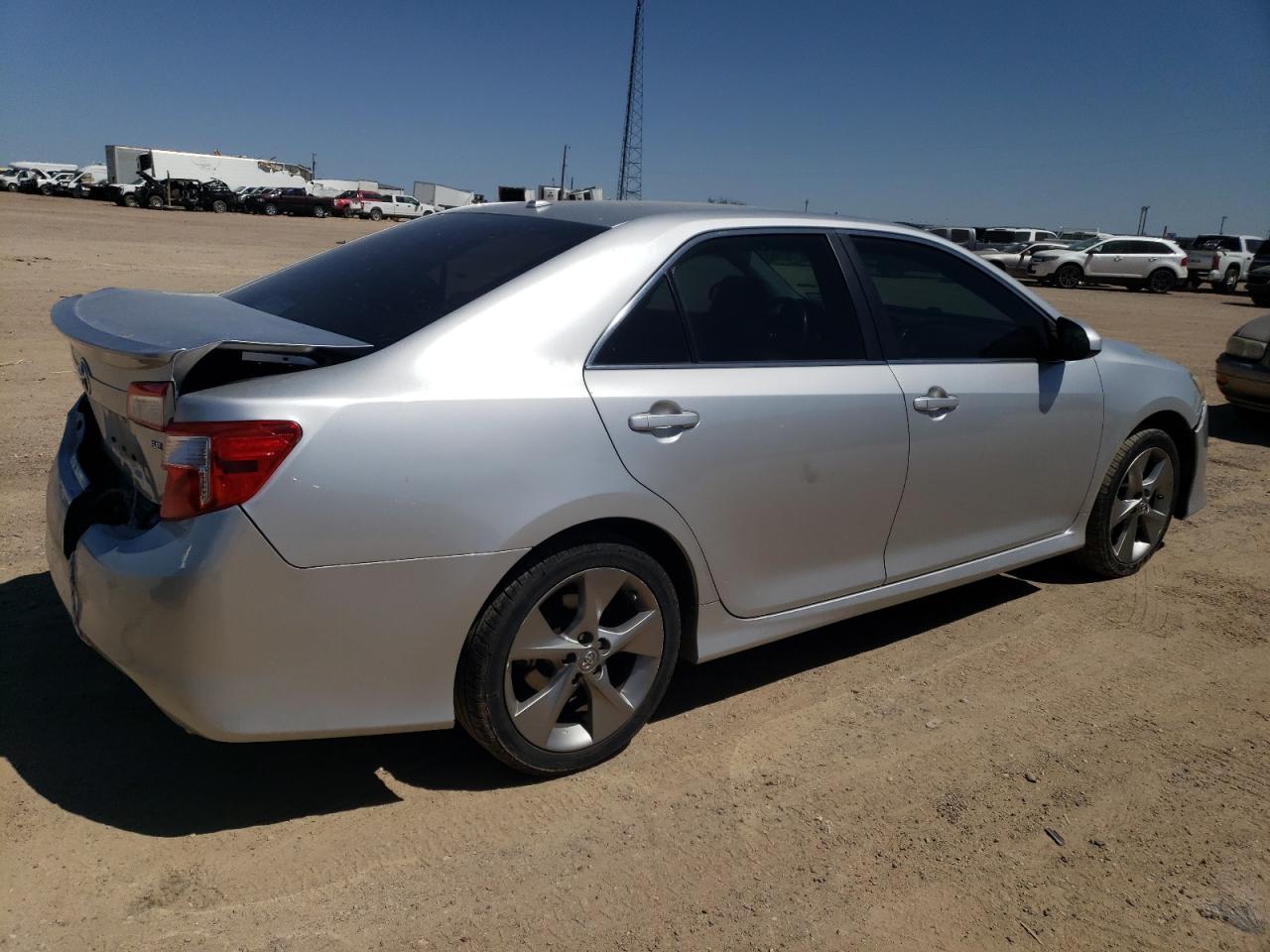 4T1BK1FK9DU535162 2013 Toyota Camry Se