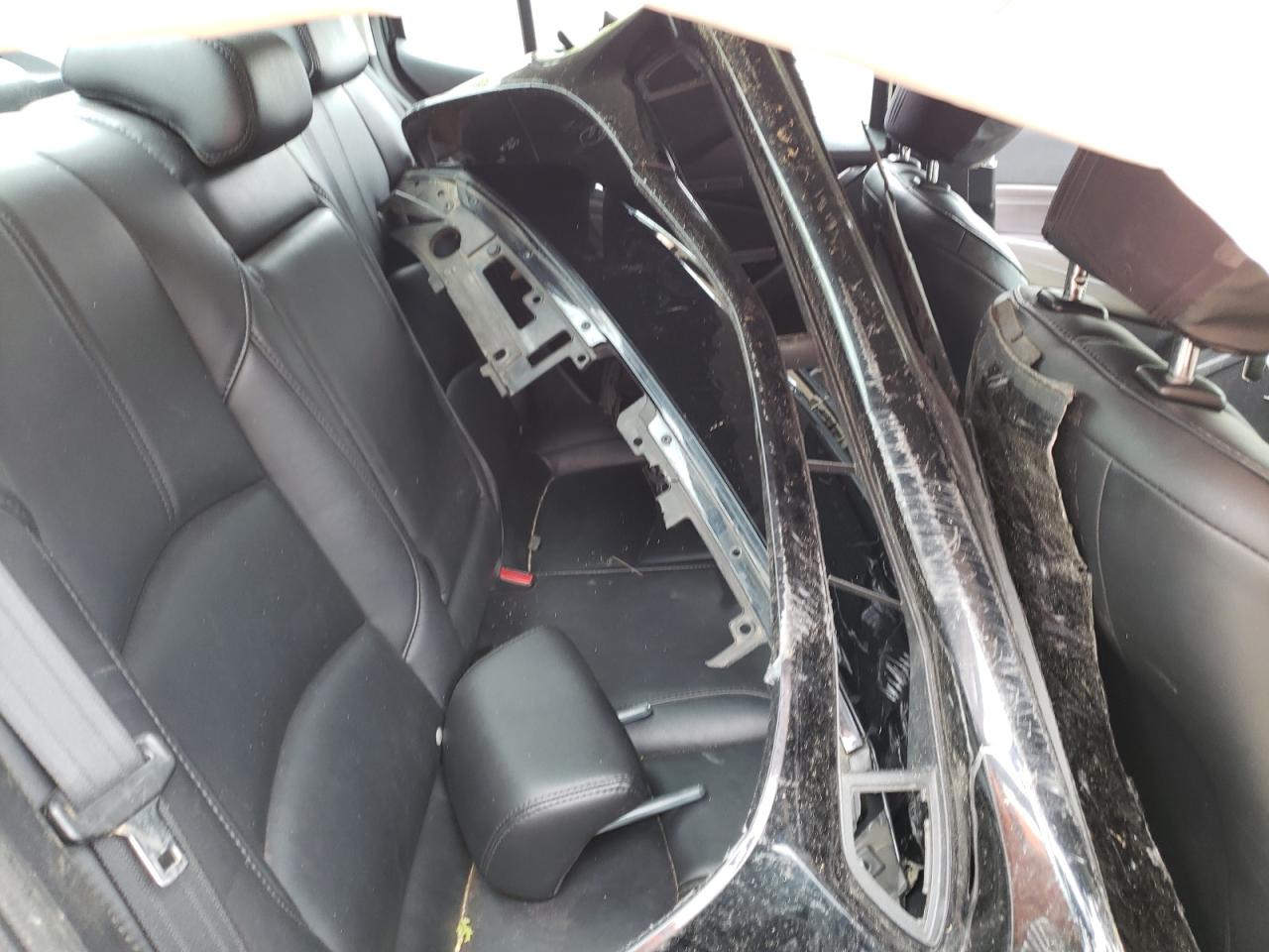 3MZBN1V3XJM246598 2018 Mazda 3 Touring