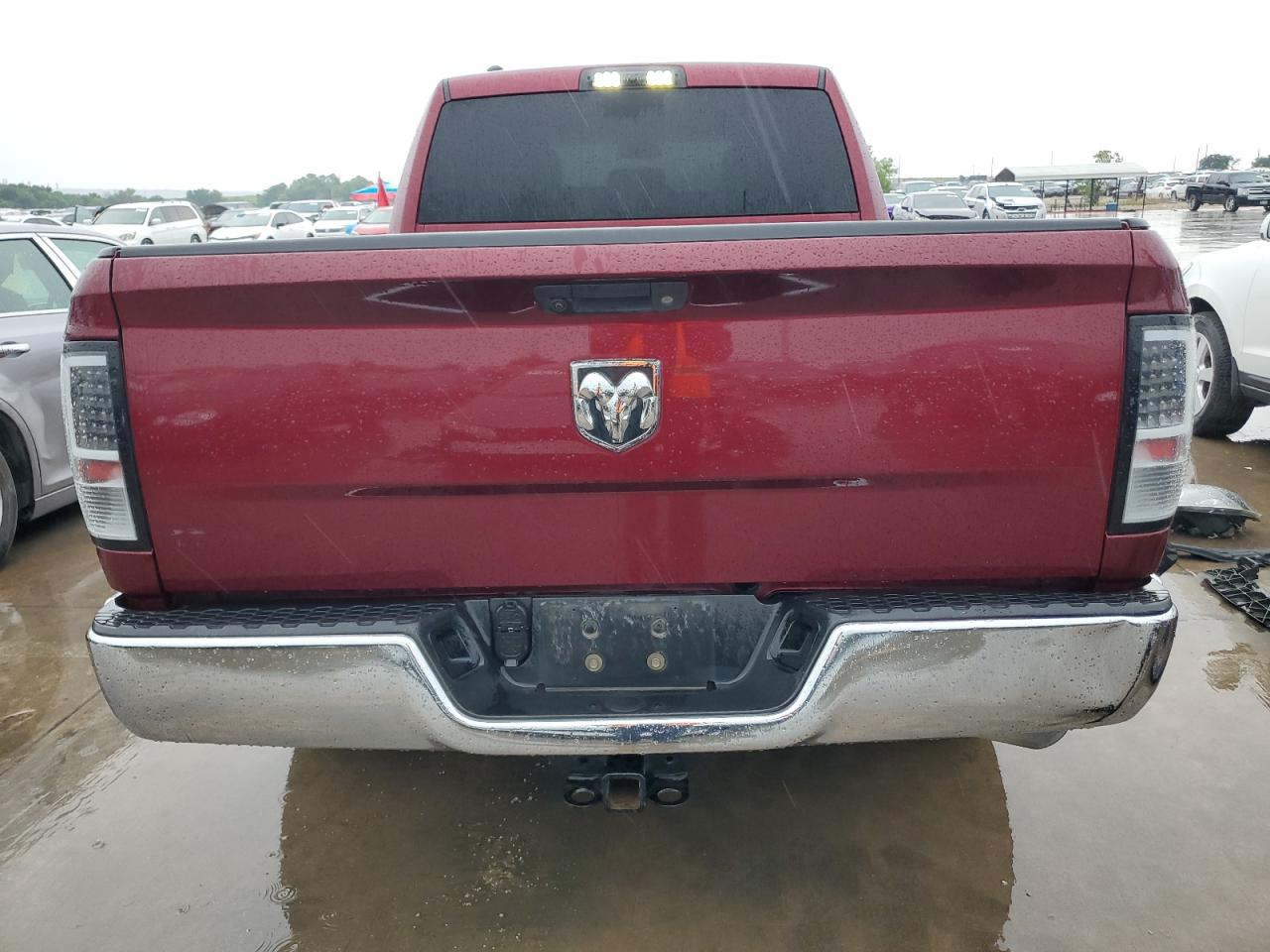 1C6RR6FGXJS324865 2018 Ram 1500 St