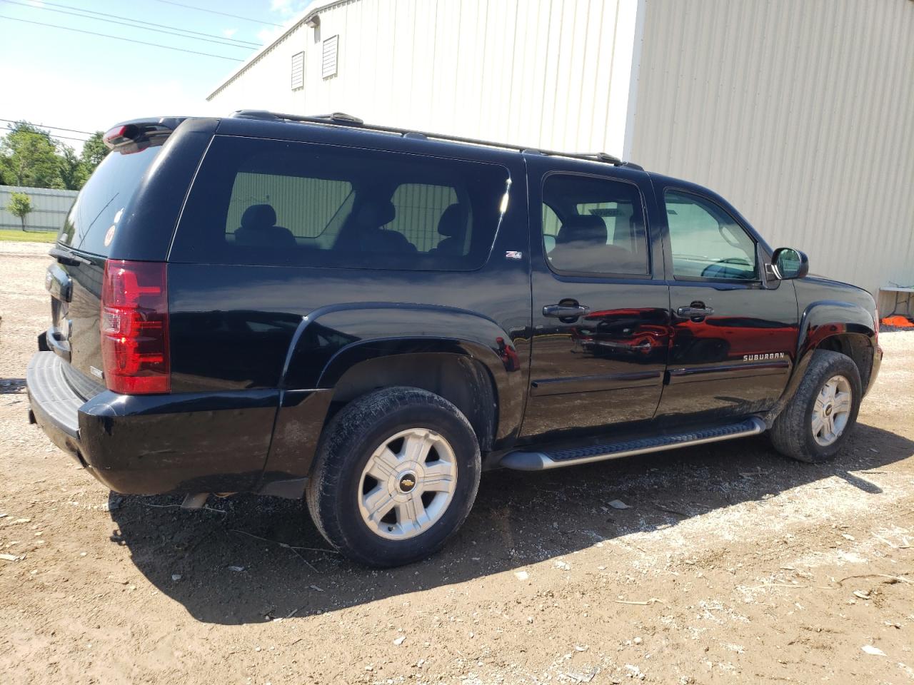 1GNFK263X9R183523 2009 Chevrolet Suburban K1500 Lt