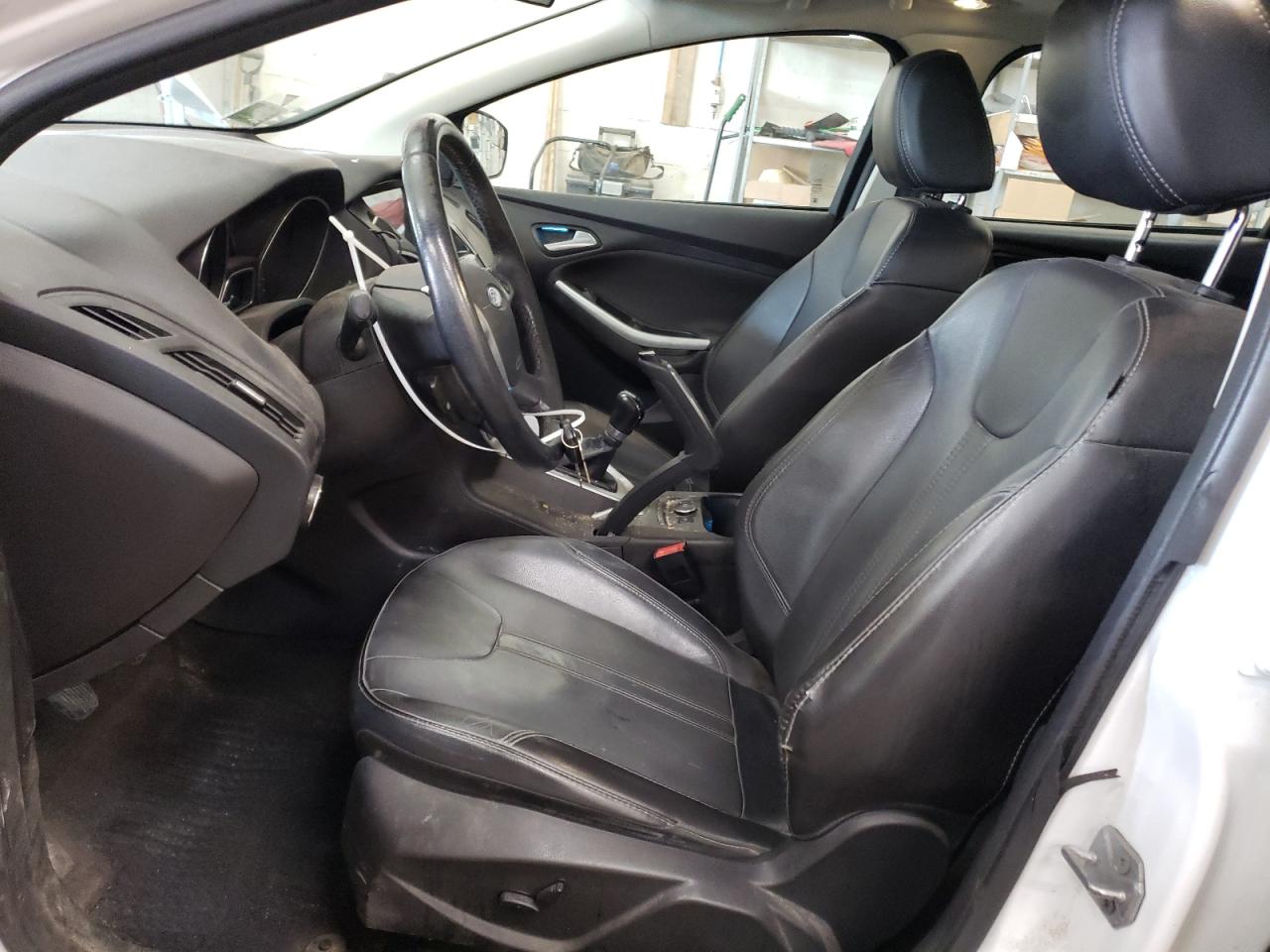 1FADP3F28EL131485 2014 Ford Focus Se