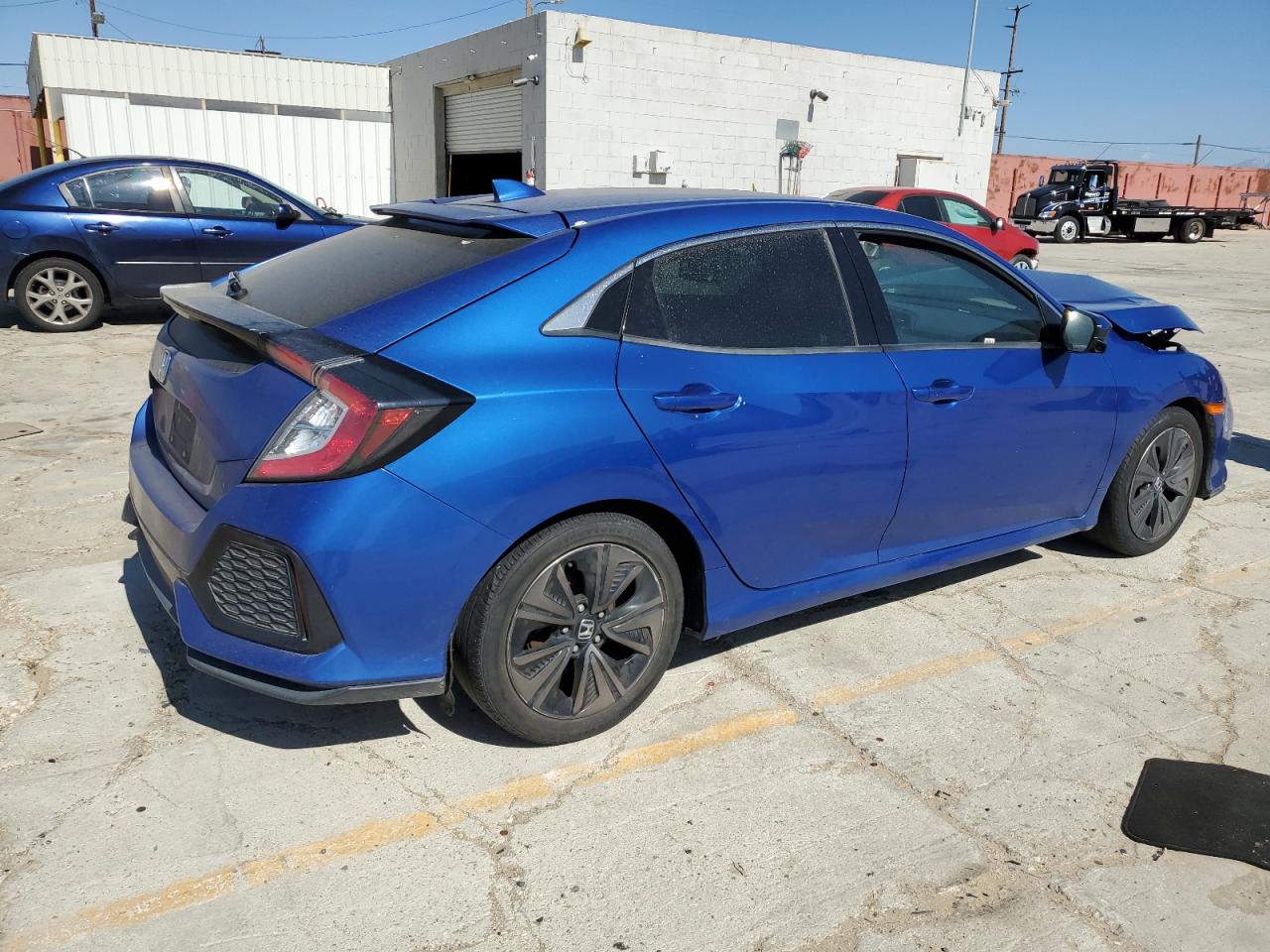 SHHFK7H7XJU401880 2018 Honda Civic Exl