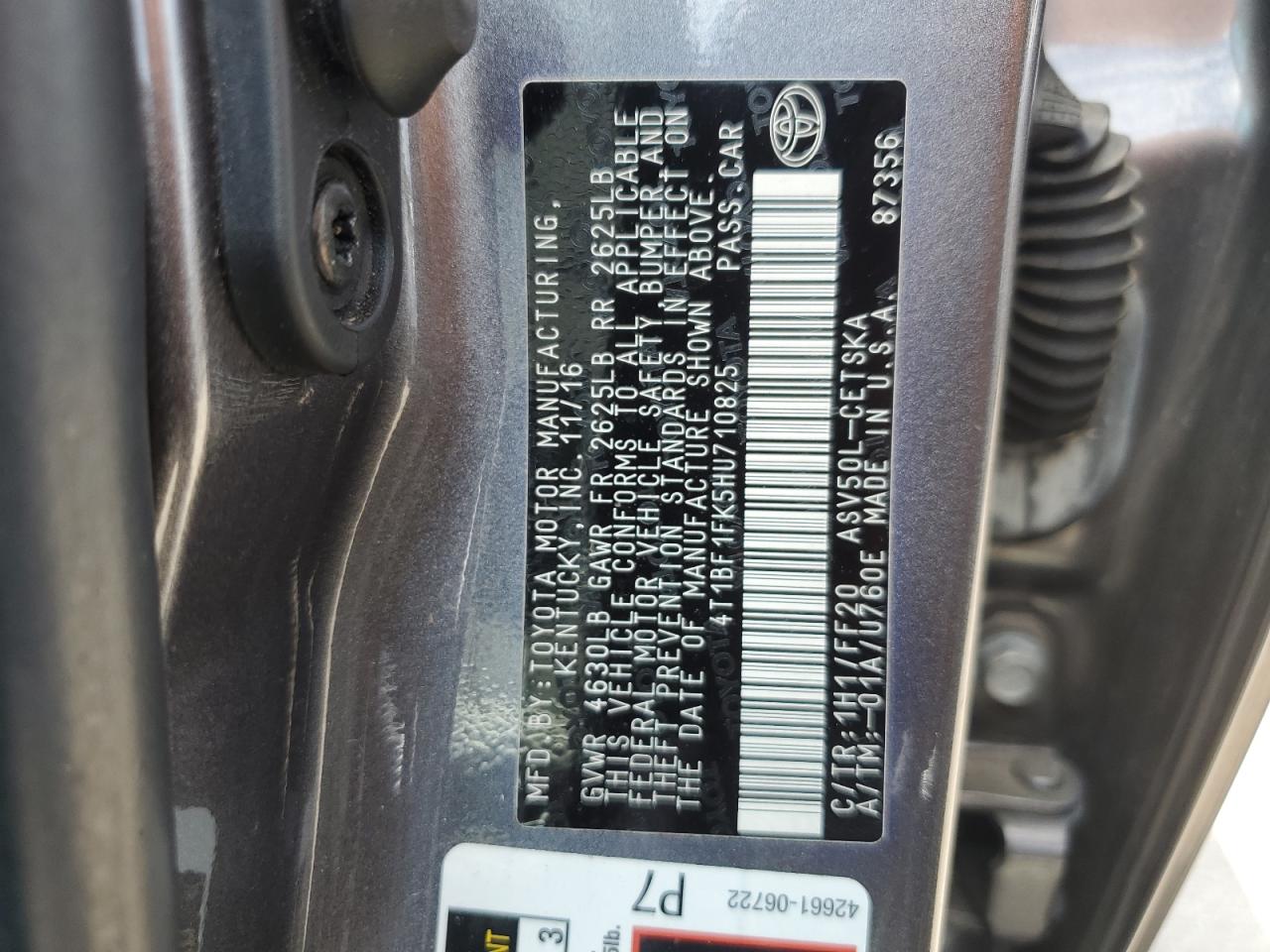 4T1BF1FK5H4710825 2017 Toyota Camry Le