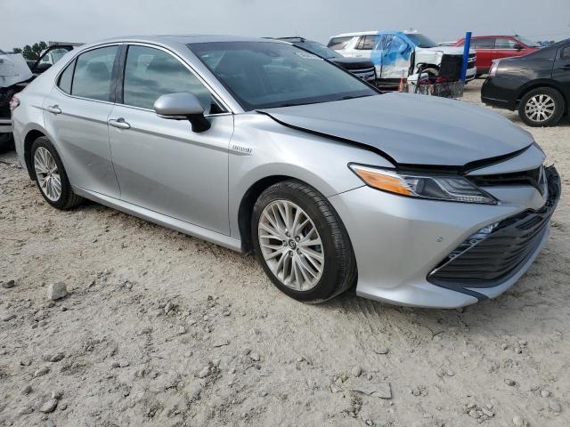 VIN 4T1B21HK7JU008665 2018 Toyota Camry, Hybrid no.4