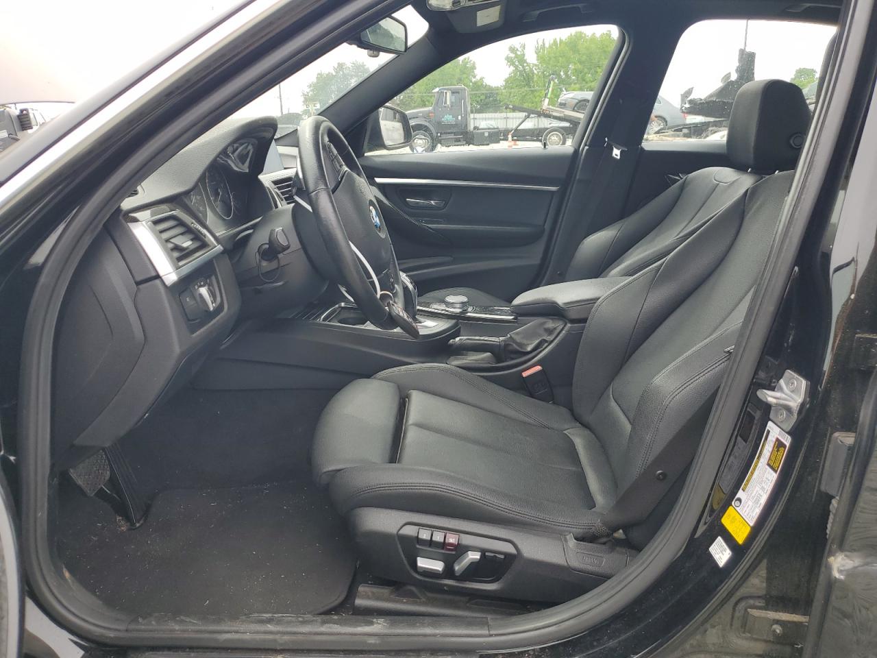 WBA8B9G37HNU56686 2017 BMW 330 I