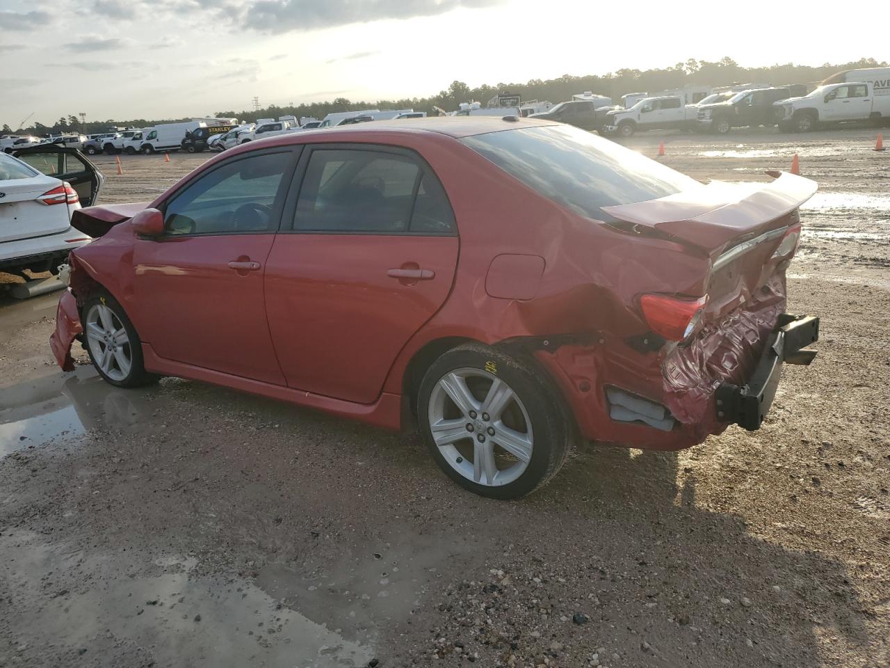 5YFBU4EE3DP183320 2013 Toyota Corolla Base