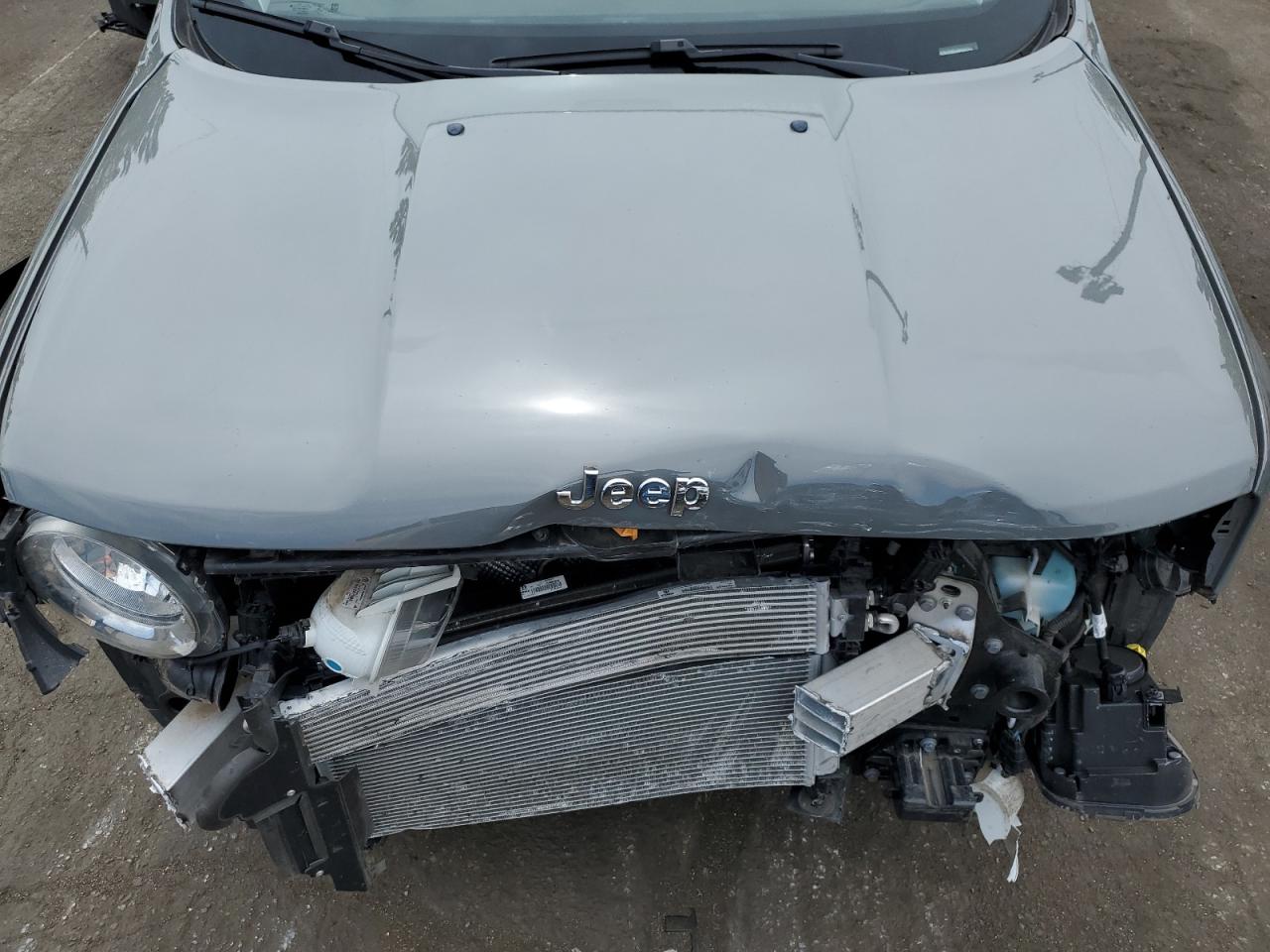 ZACNJDBB4MPN33104 2021 Jeep Renegade Latitude