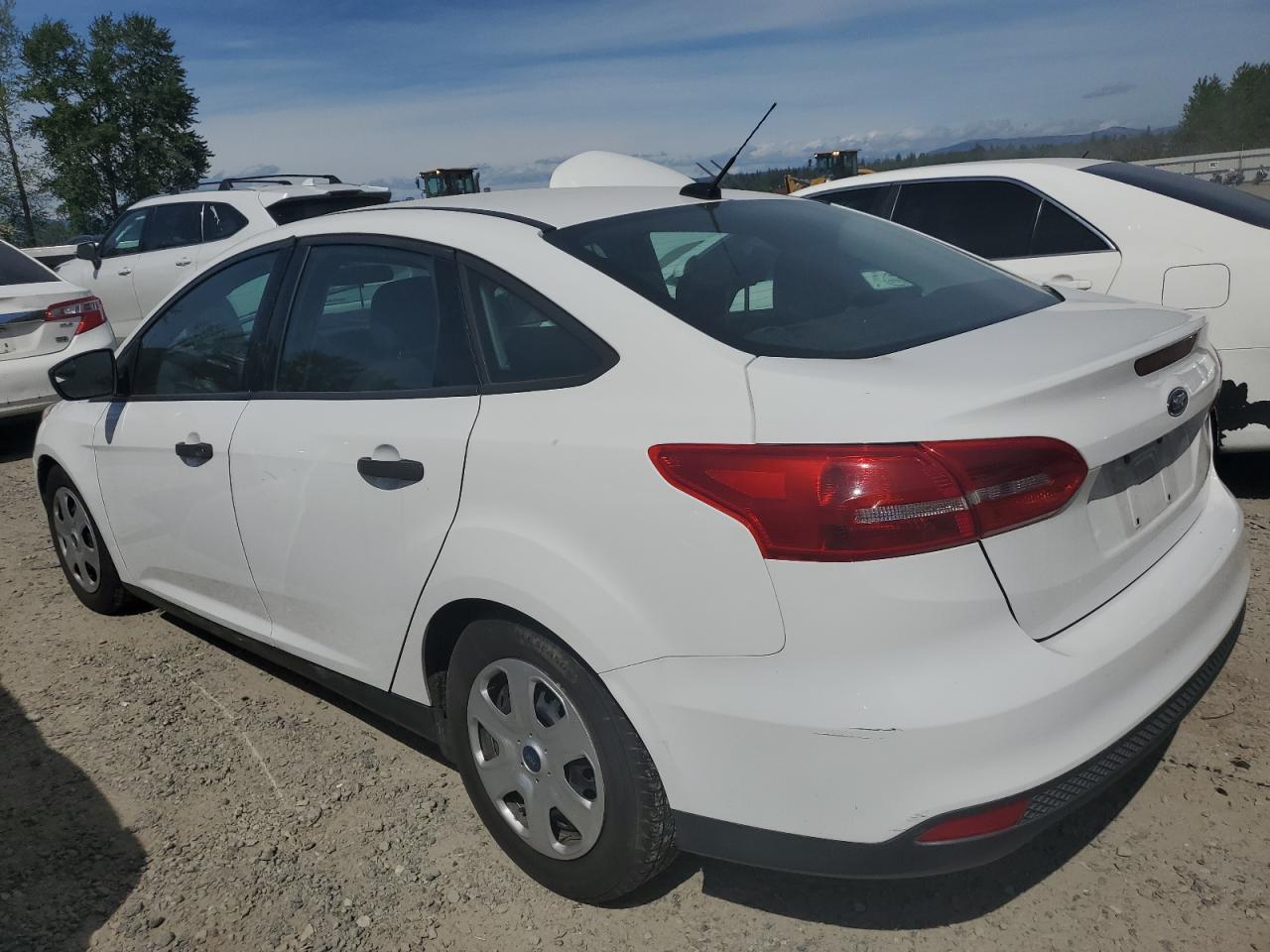 1FADP3E25GL290498 2016 Ford Focus S